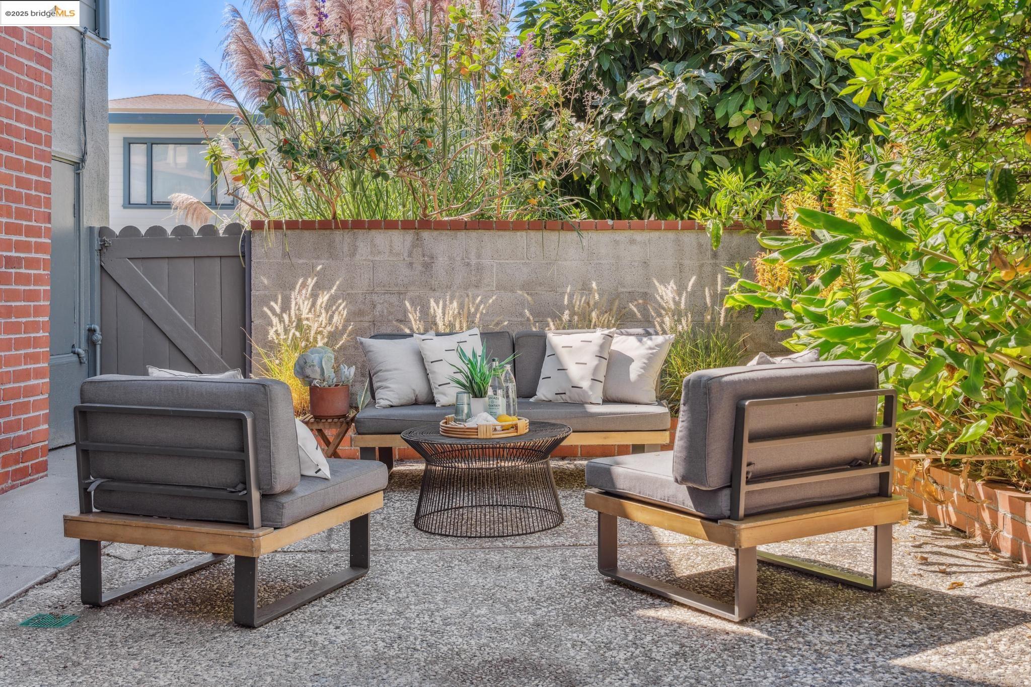 Detail Gallery Image 53 of 60 For 501 Bonnie Dr, El Cerrito,  CA 94530 - 2 Beds | 2/1 Baths