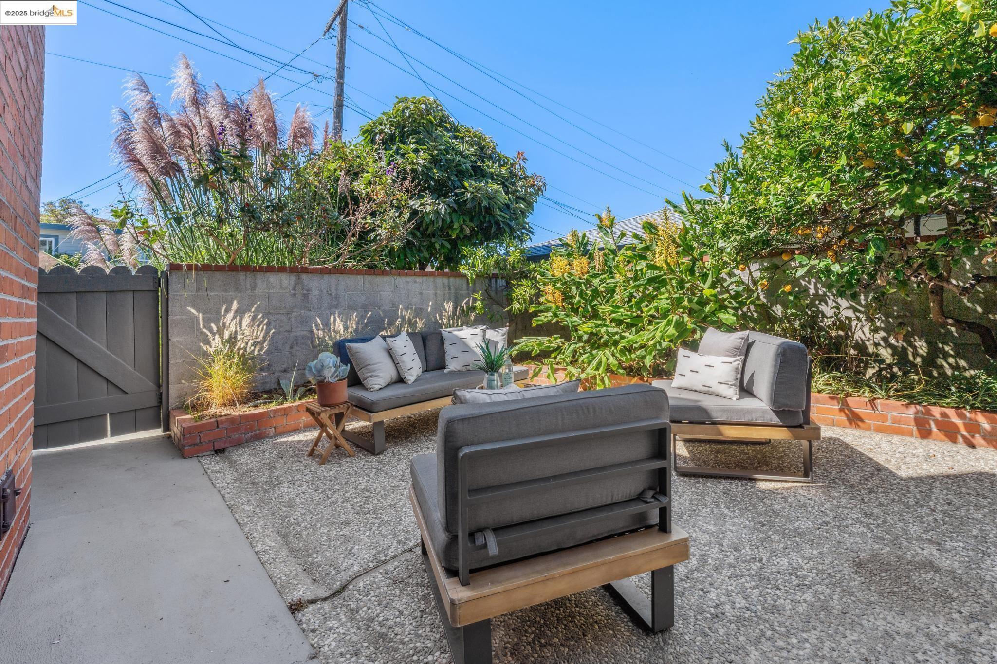 Detail Gallery Image 54 of 60 For 501 Bonnie Dr, El Cerrito,  CA 94530 - 2 Beds | 2/1 Baths