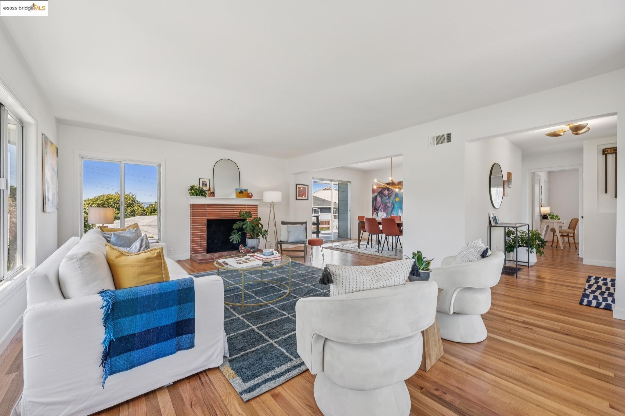 Detail Gallery Image 8 of 60 For 501 Bonnie Dr, El Cerrito,  CA 94530 - 2 Beds | 2/1 Baths