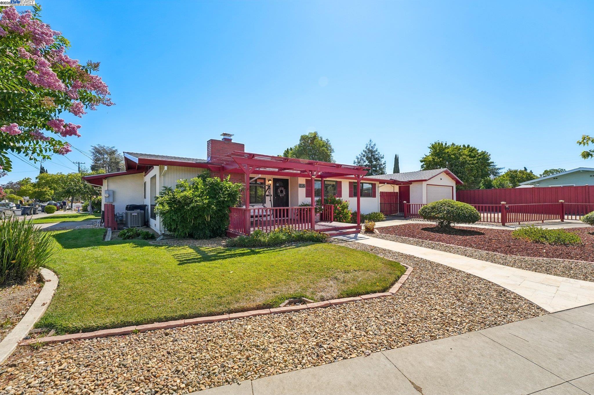 Detail Gallery Image 44 of 46 For 1052 Rincon Ave, Livermore,  CA 94551 - 4 Beds | 2 Baths