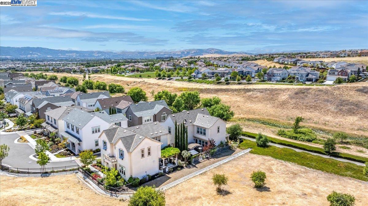 Detail Gallery Image 34 of 37 For 4369 Table Mountain Rd, Dublin,  CA 94568 - 4 Beds | 2/1 Baths