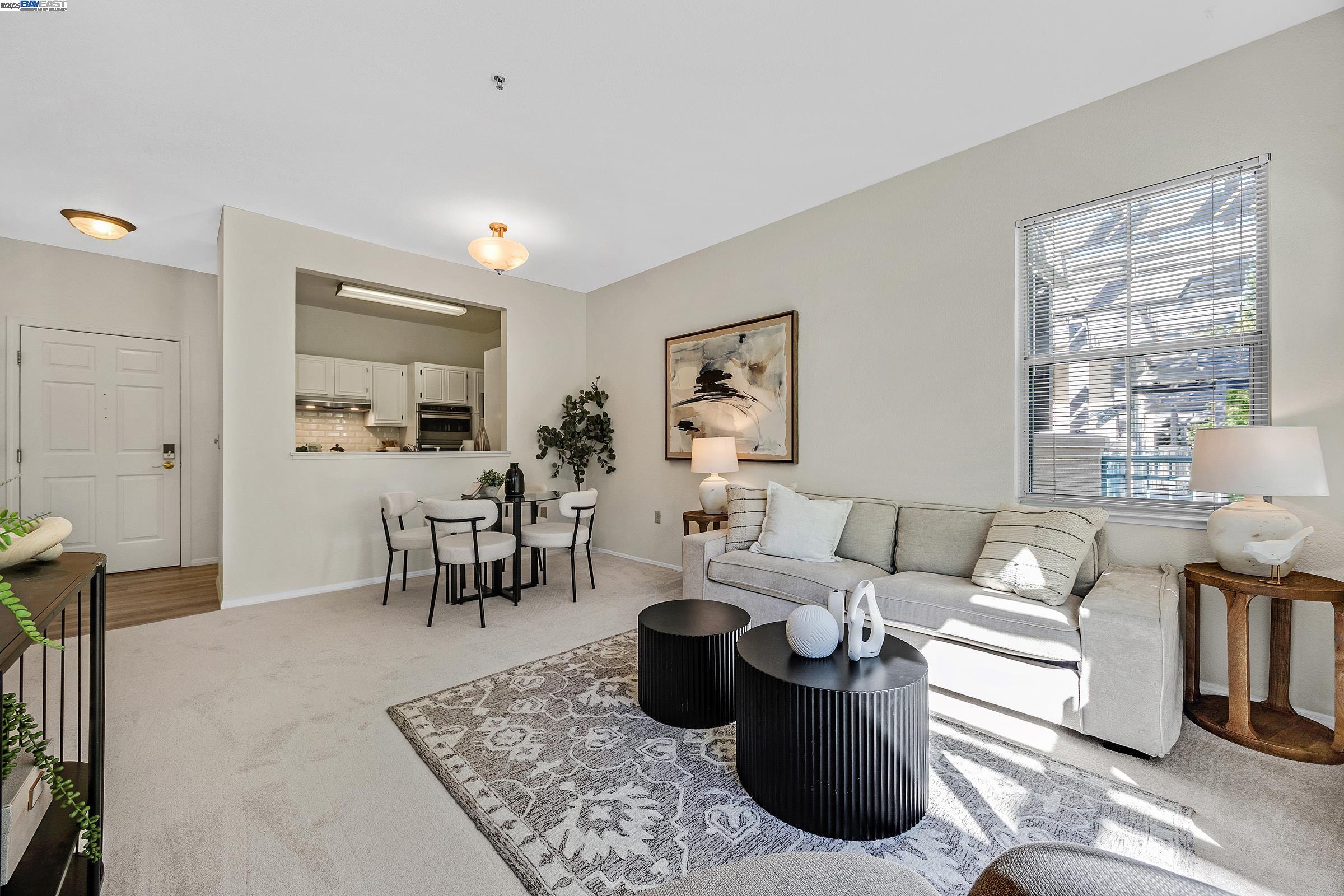 Detail Gallery Image 11 of 50 For 1860 Tice Creek Dr #1406,  Walnut Creek,  CA 94595 - 2 Beds | 2 Baths