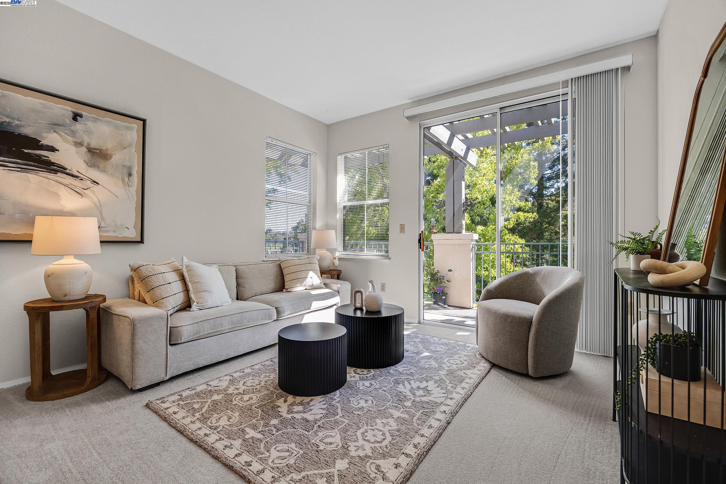 Detail Gallery Image 13 of 50 For 1860 Tice Creek Dr #1406,  Walnut Creek,  CA 94595 - 2 Beds | 2 Baths