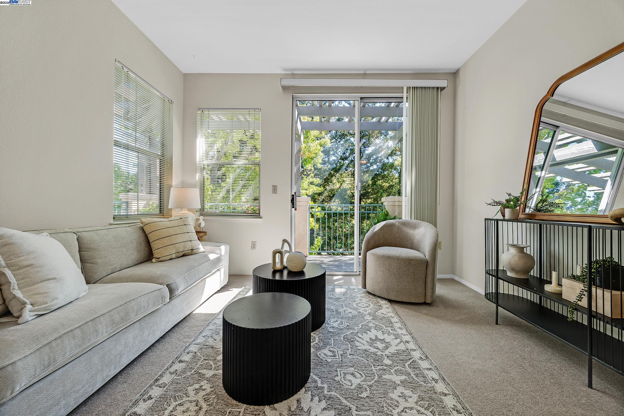 Detail Gallery Image 14 of 50 For 1860 Tice Creek Dr #1406,  Walnut Creek,  CA 94595 - 2 Beds | 2 Baths