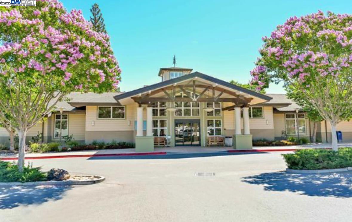 Detail Gallery Image 45 of 50 For 1860 Tice Creek Dr #1406,  Walnut Creek,  CA 94595 - 2 Beds | 2 Baths