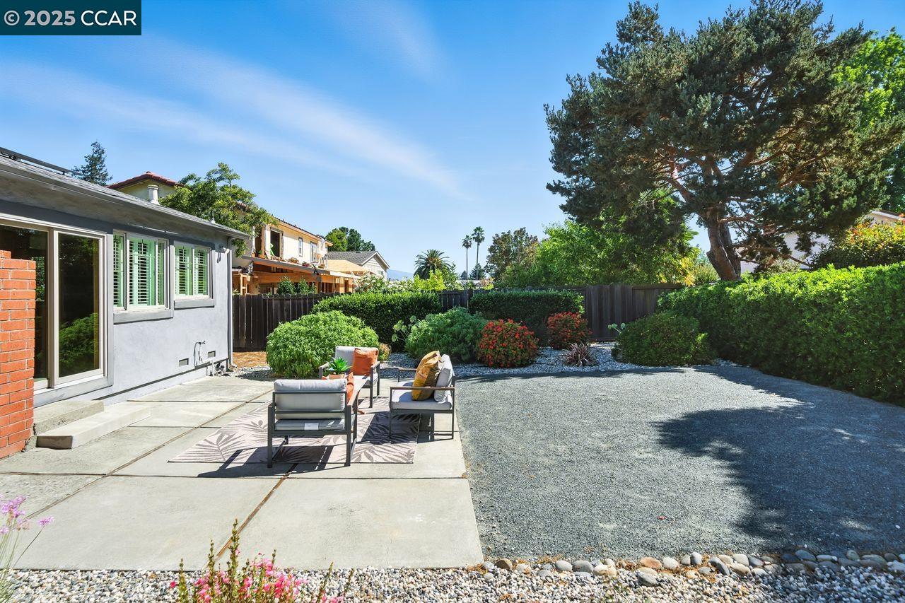 Detail Gallery Image 34 of 36 For 2537 Dos Rios Dr, San Ramon,  CA 94583 - 3 Beds | 2 Baths