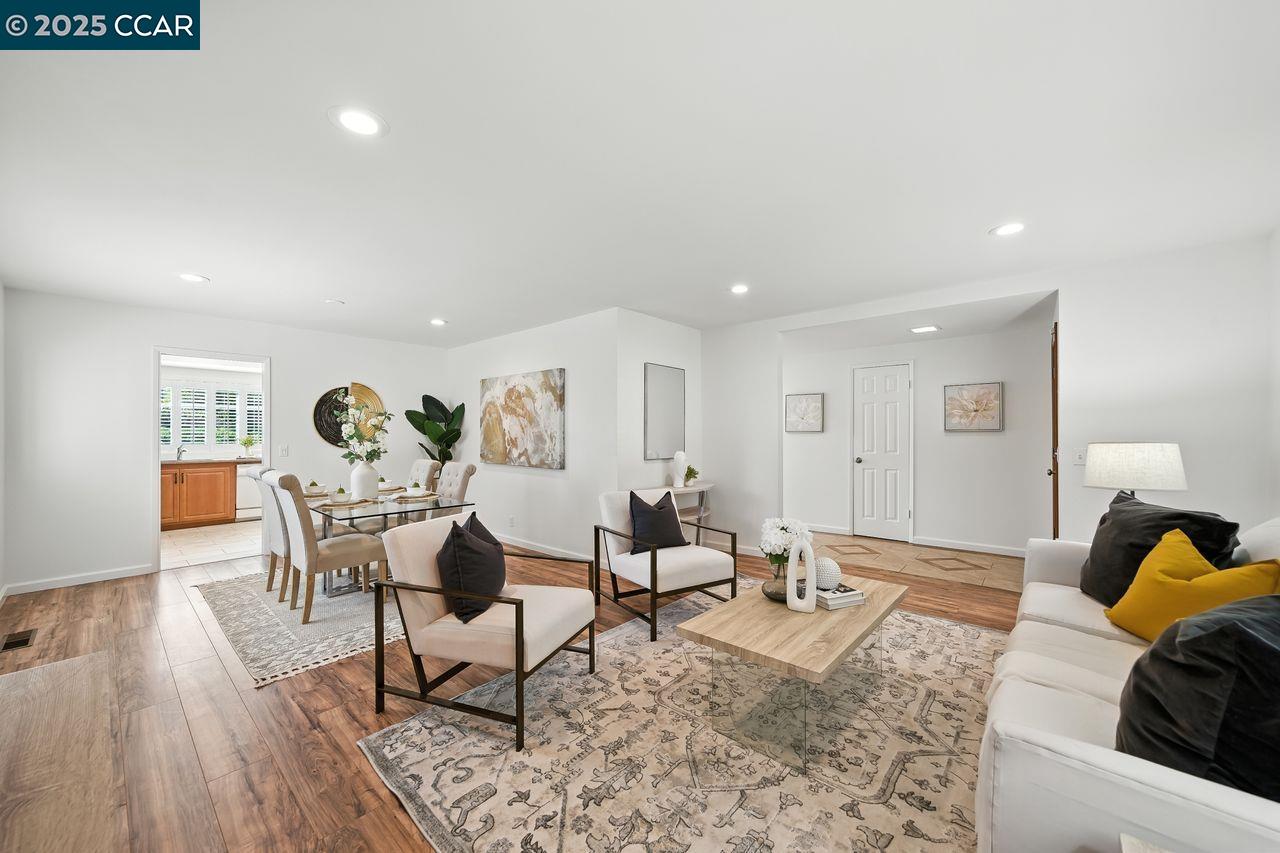 Detail Gallery Image 6 of 36 For 2537 Dos Rios Dr, San Ramon,  CA 94583 - 3 Beds | 2 Baths