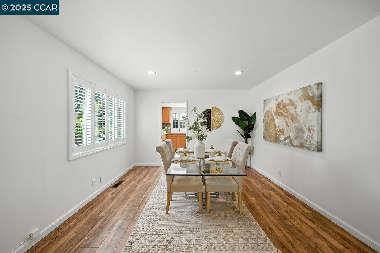 Detail Gallery Image 10 of 36 For 2537 Dos Rios Dr, San Ramon,  CA 94583 - 3 Beds | 2 Baths