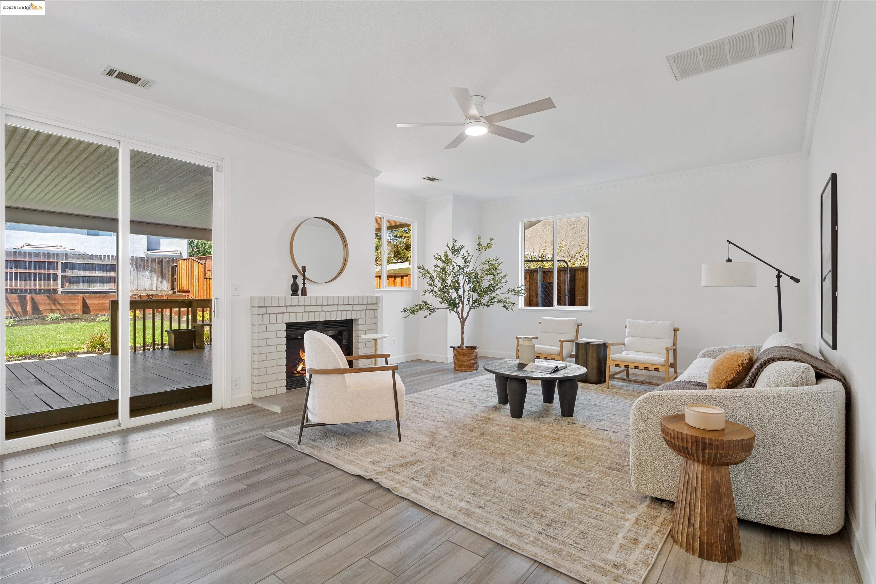Detail Gallery Image 13 of 41 For 311 Clove Way, Oakley,  CA 94561 - 4 Beds | 2/1 Baths