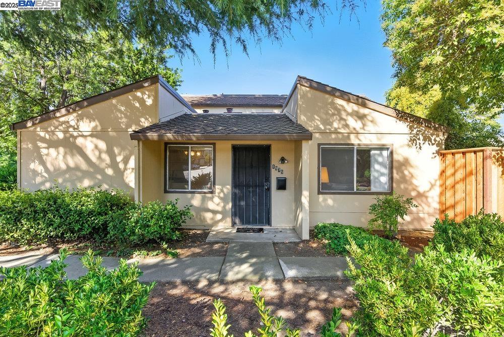 Detail Gallery Image 1 of 1 For 1975 Landess Ave, Milpitas,  CA 95035 - 2 Beds | 1 Baths