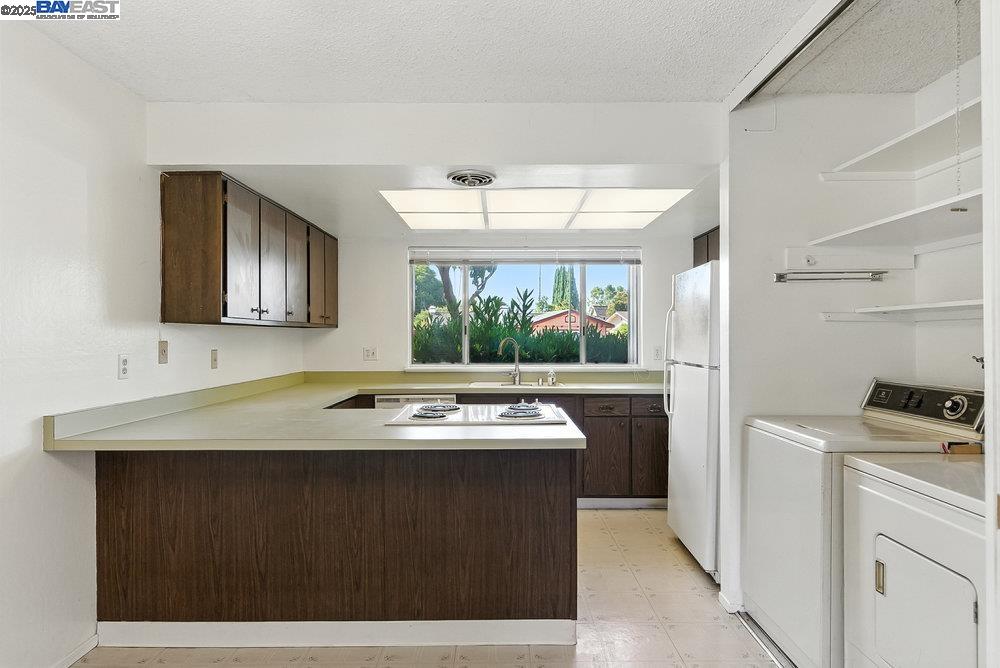 Detail Gallery Image 12 of 33 For 1975 Landess Ave, Milpitas,  CA 95035 - 2 Beds | 1 Baths