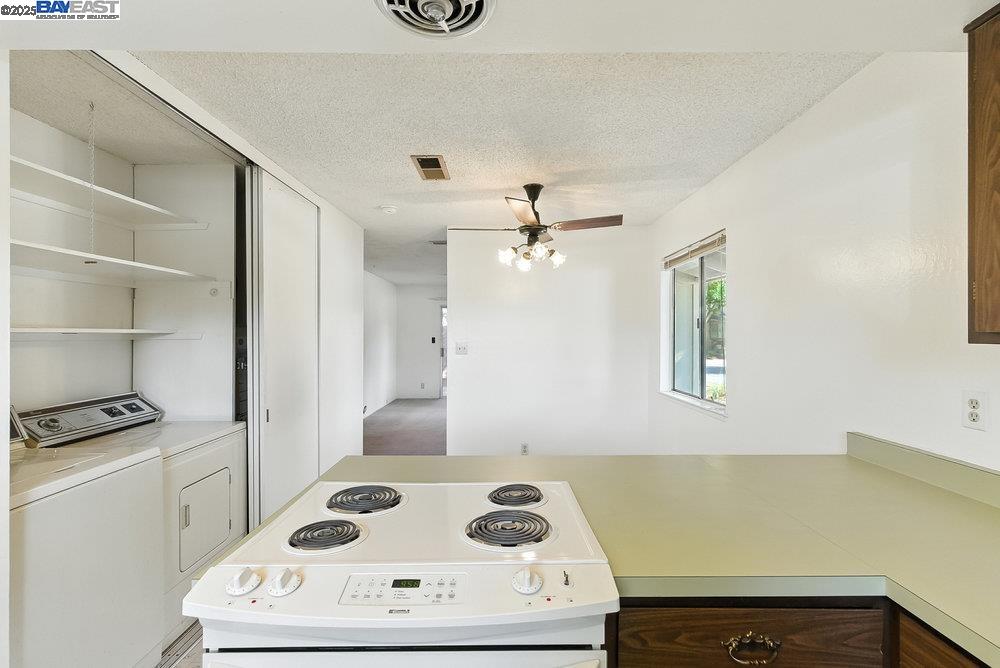 Detail Gallery Image 15 of 33 For 1975 Landess Ave, Milpitas,  CA 95035 - 2 Beds | 1 Baths