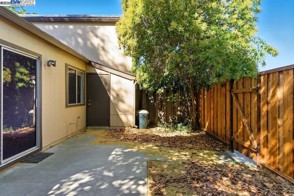 Detail Gallery Image 30 of 33 For 1975 Landess Ave, Milpitas,  CA 95035 - 2 Beds | 1 Baths