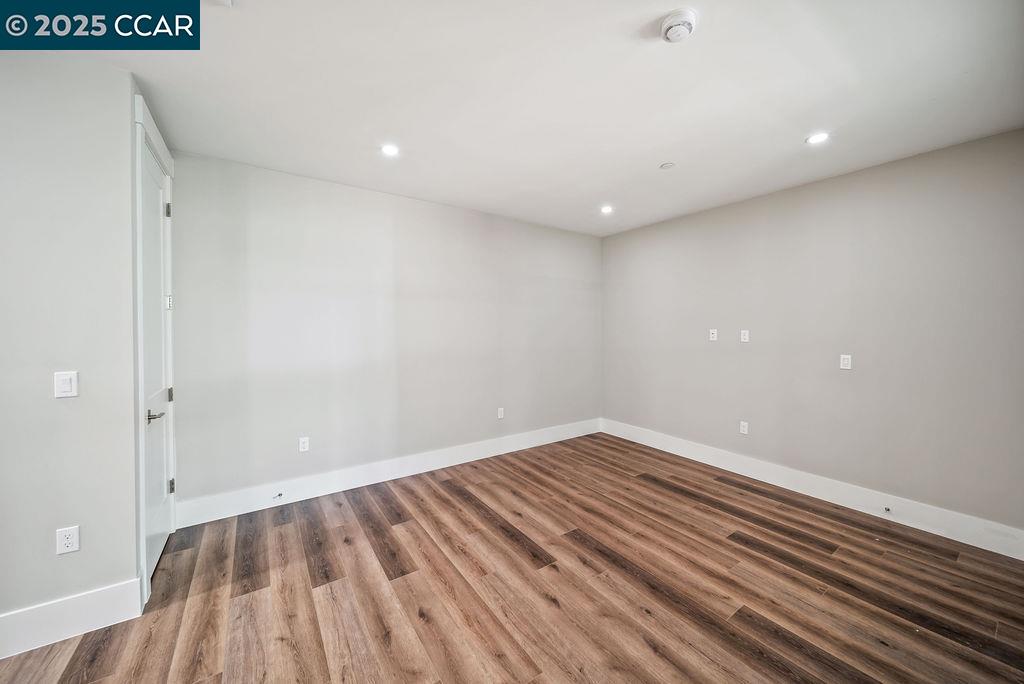 Detail Gallery Image 5 of 9 For 600 Hartz Ave #118,  Danville,  CA 94526 - 2 Beds | 1 Baths