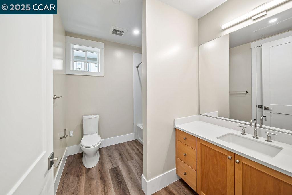 Detail Gallery Image 7 of 9 For 600 Hartz Ave #118,  Danville,  CA 94526 - 2 Beds | 1 Baths