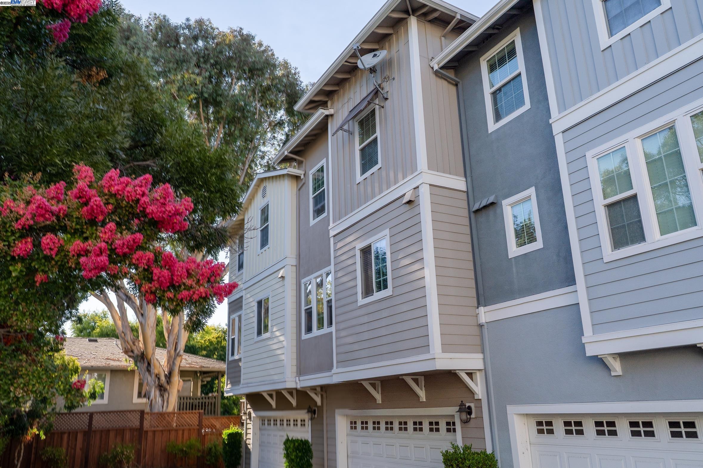 Detail Gallery Image 28 of 32 For 236 Birch Creek Ter, Pleasanton,  CA 94566 - 3 Beds | 2/1 Baths