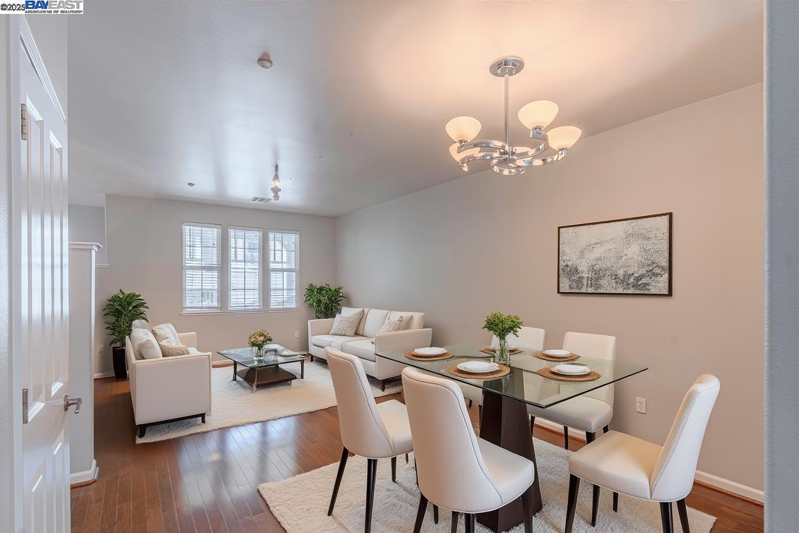 Detail Gallery Image 5 of 32 For 236 Birch Creek Ter, Pleasanton,  CA 94566 - 3 Beds | 2/1 Baths