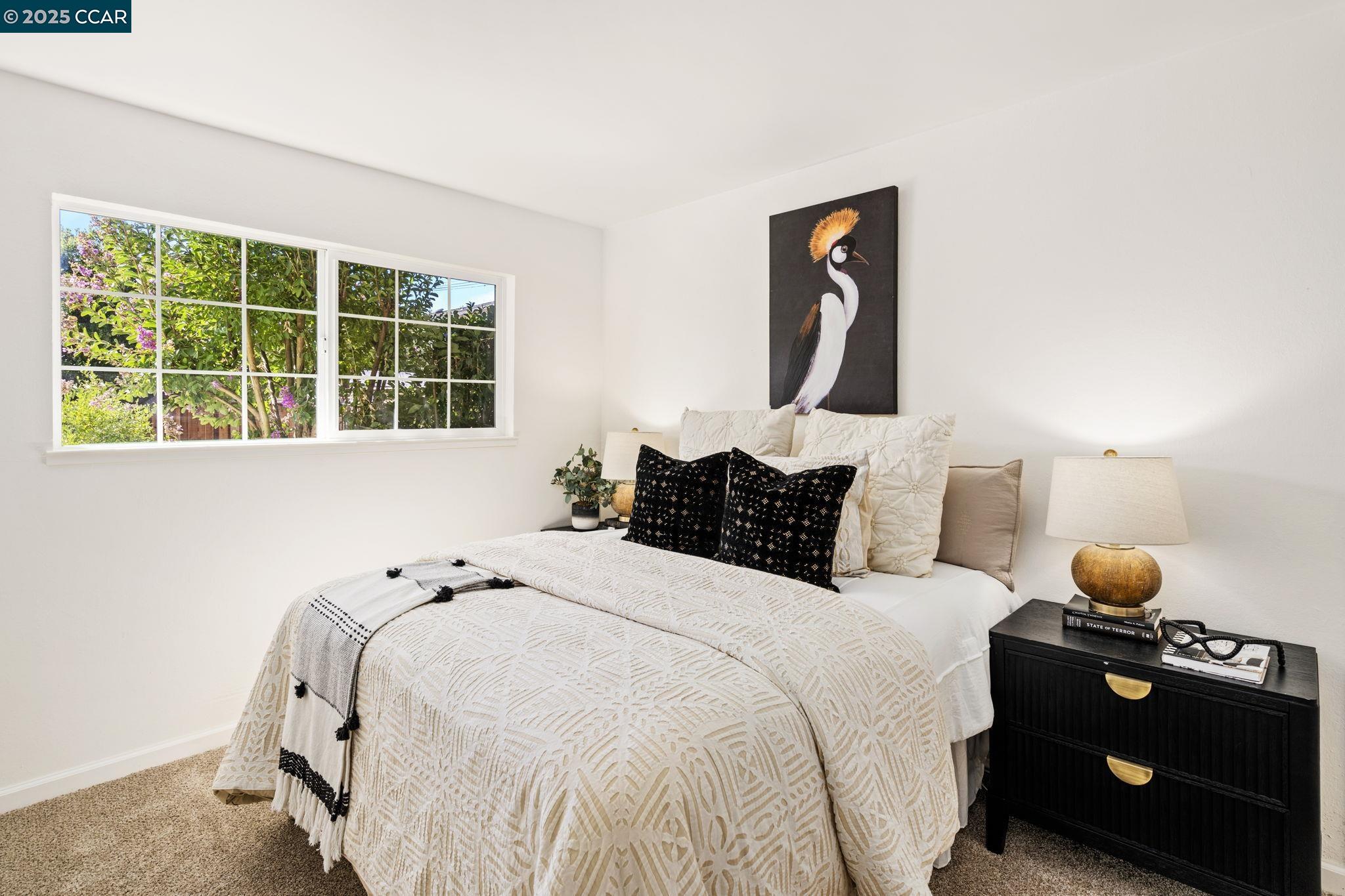 Detail Gallery Image 16 of 37 For 1950 Emerald St, Concord,  CA 94518 - 4 Beds | 2 Baths