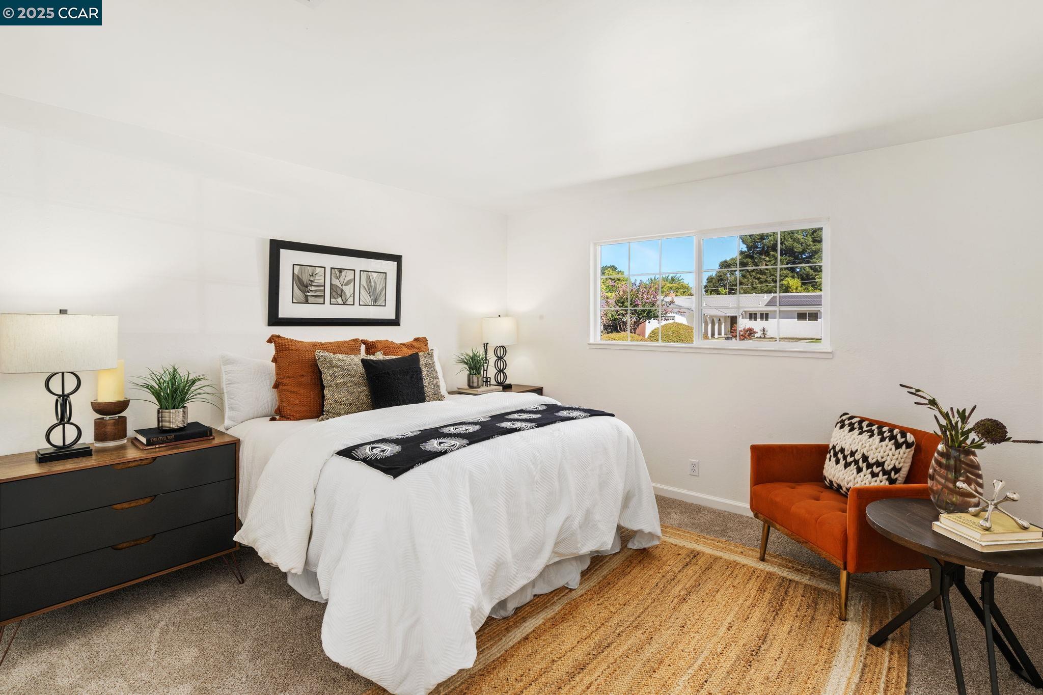 Detail Gallery Image 17 of 37 For 1950 Emerald St, Concord,  CA 94518 - 4 Beds | 2 Baths