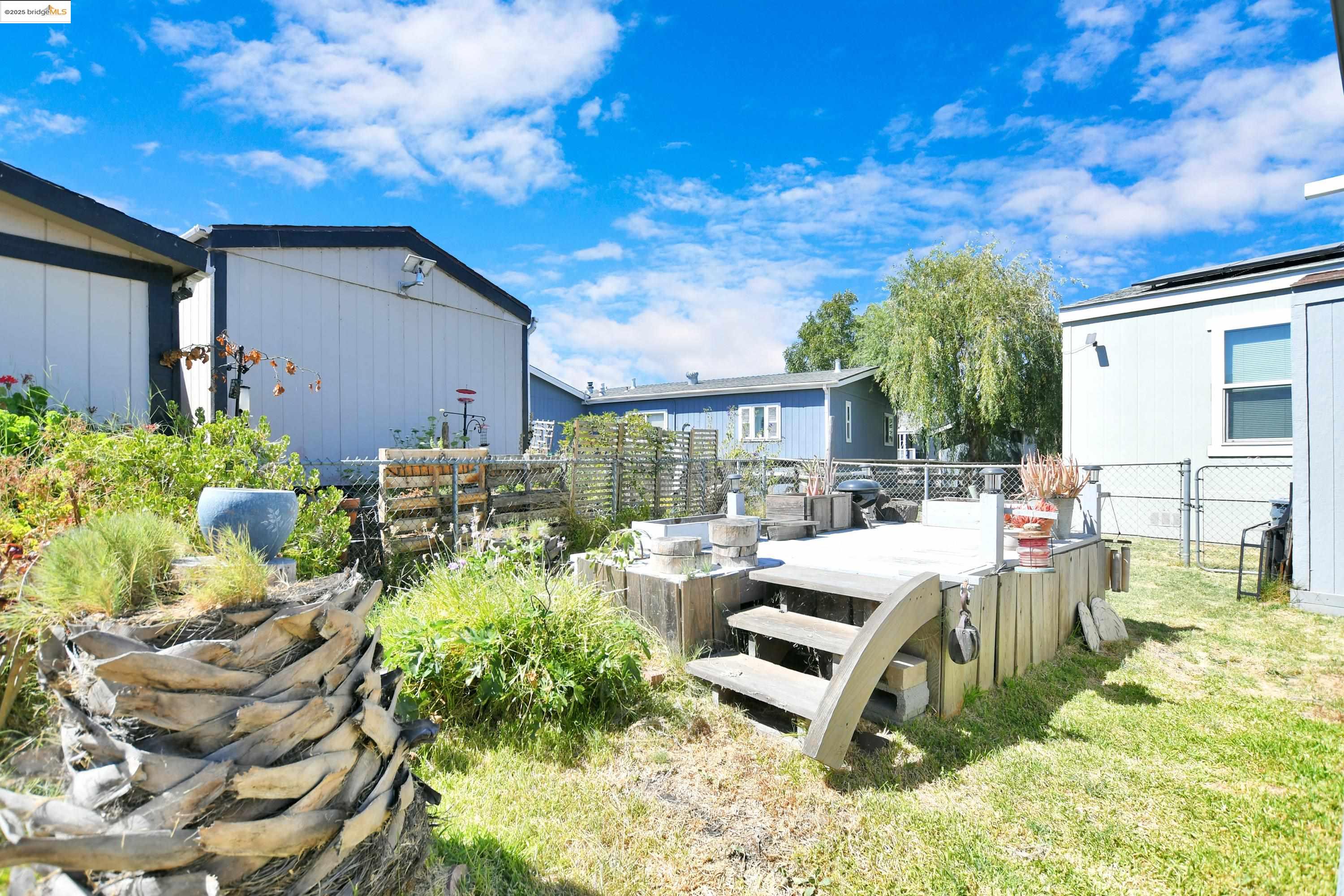 Detail Gallery Image 21 of 25 For 3638 Hawthorne Dr, Bethel Island,  CA 94511 - 2 Beds | 2 Baths