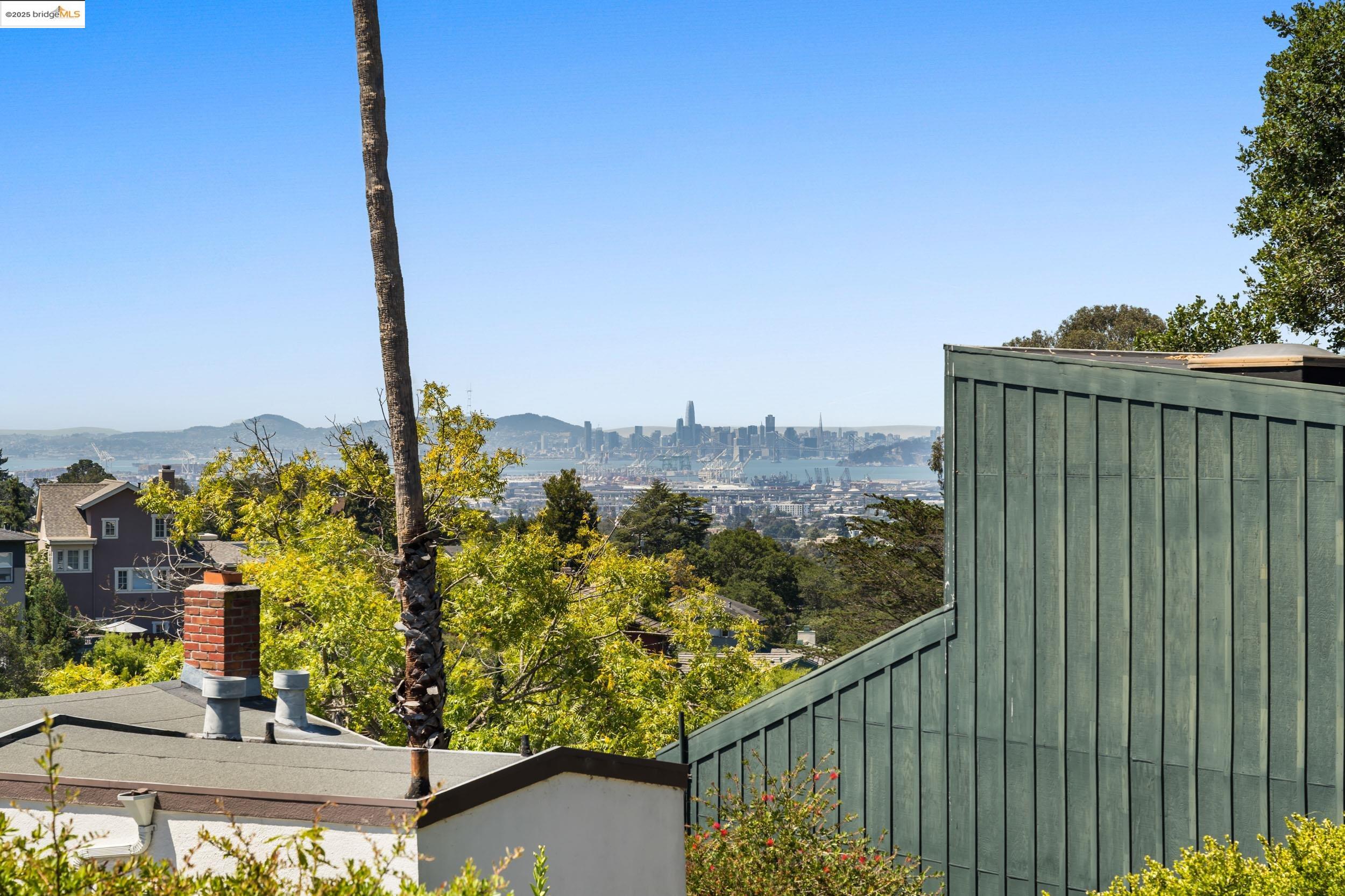 Detail Gallery Image 27 of 48 For 6314 Broadway Ter, Oakland,  CA 94618 - 3 Beds | 1 Baths