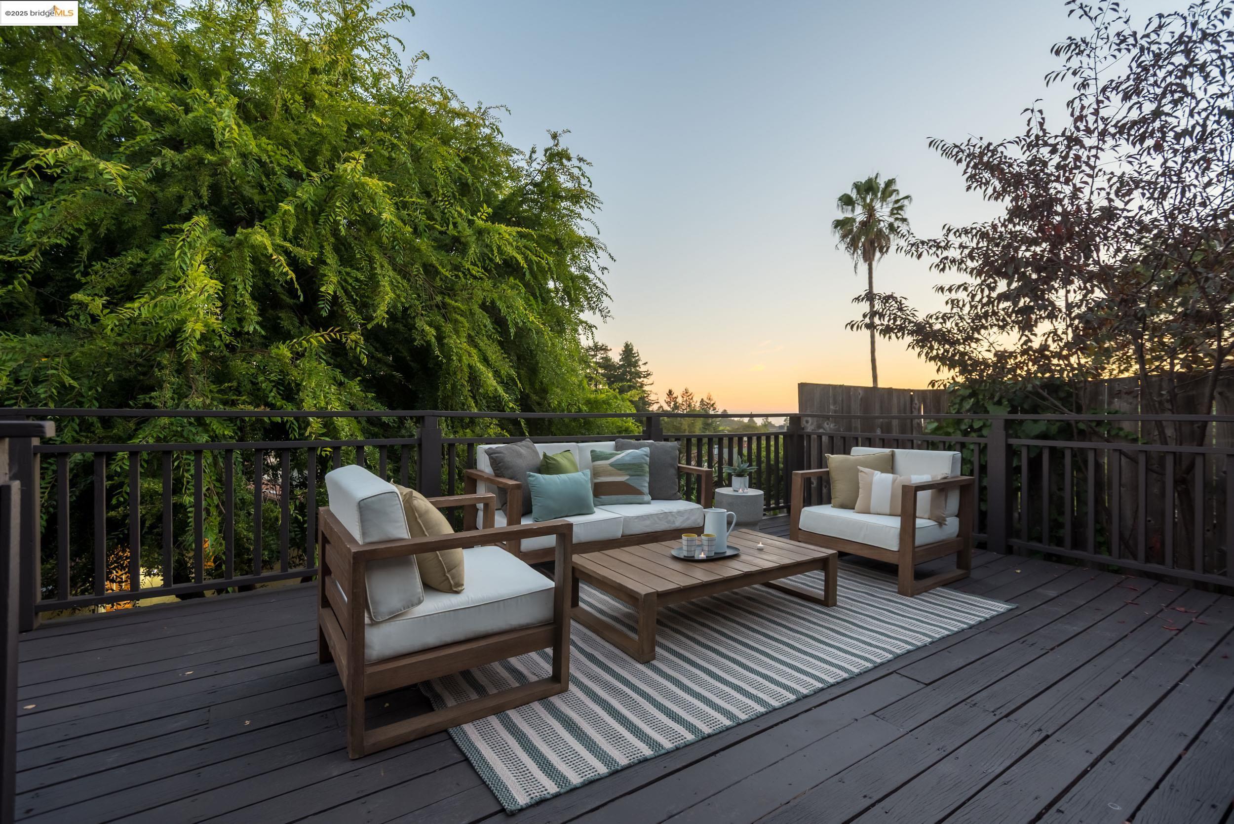 Detail Gallery Image 47 of 48 For 6314 Broadway Ter, Oakland,  CA 94618 - 3 Beds | 1 Baths