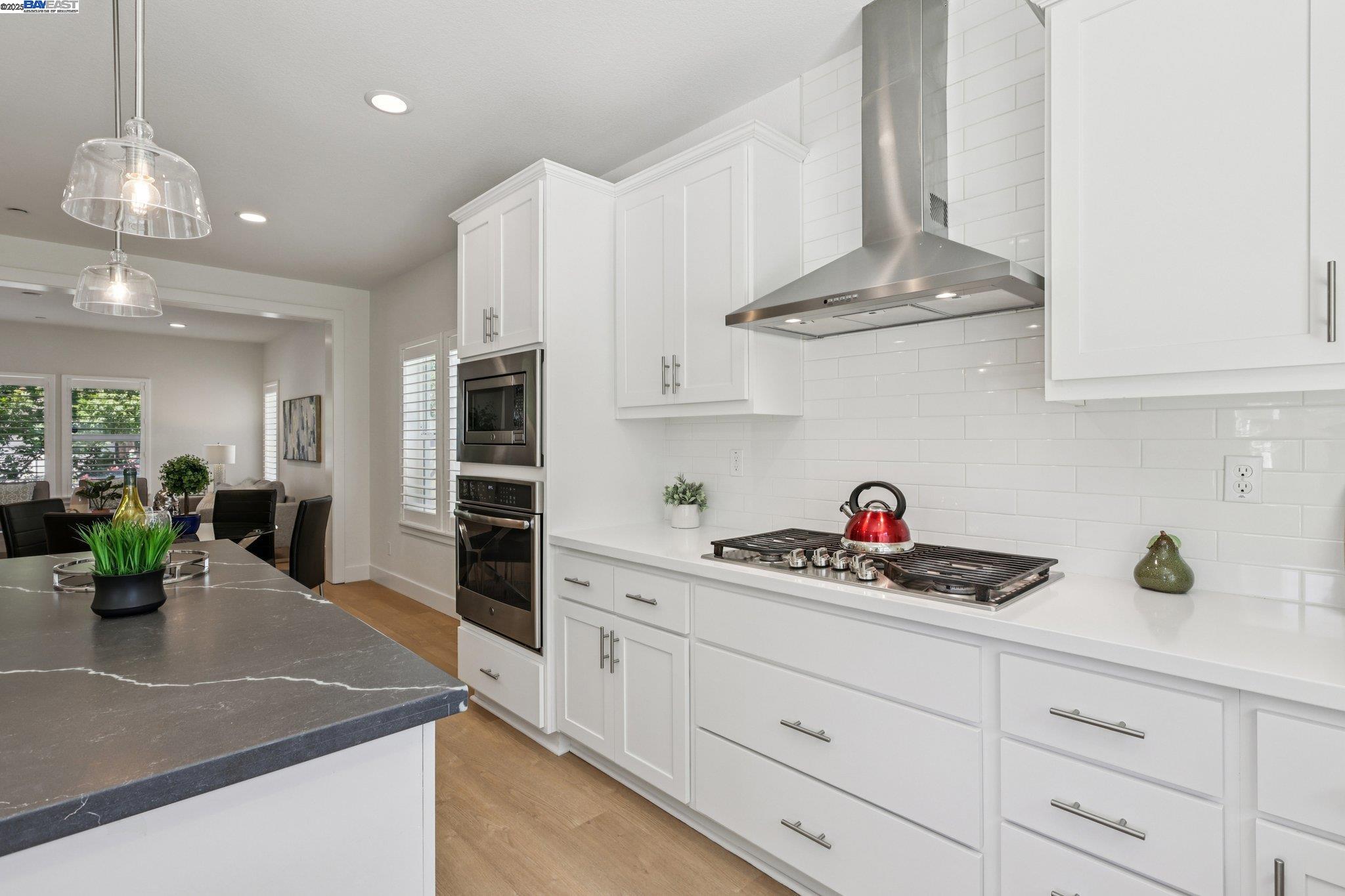 Detail Gallery Image 17 of 38 For 2145 Linden St, Livermore,  CA 94551 - 4 Beds | 3 Baths