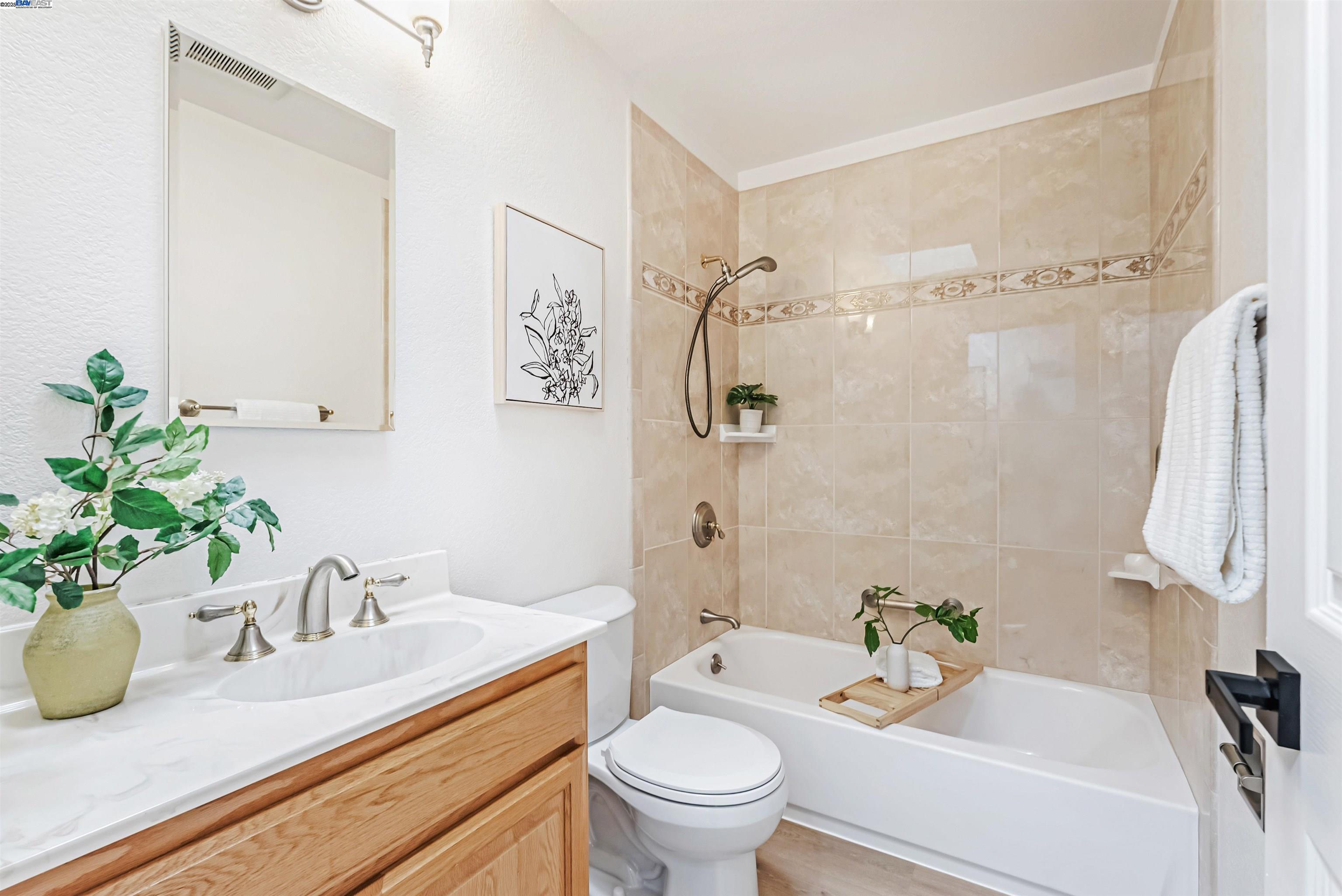 Detail Gallery Image 23 of 38 For 37847 Alta Dr, Fremont,  CA 94536 - 3 Beds | 2 Baths