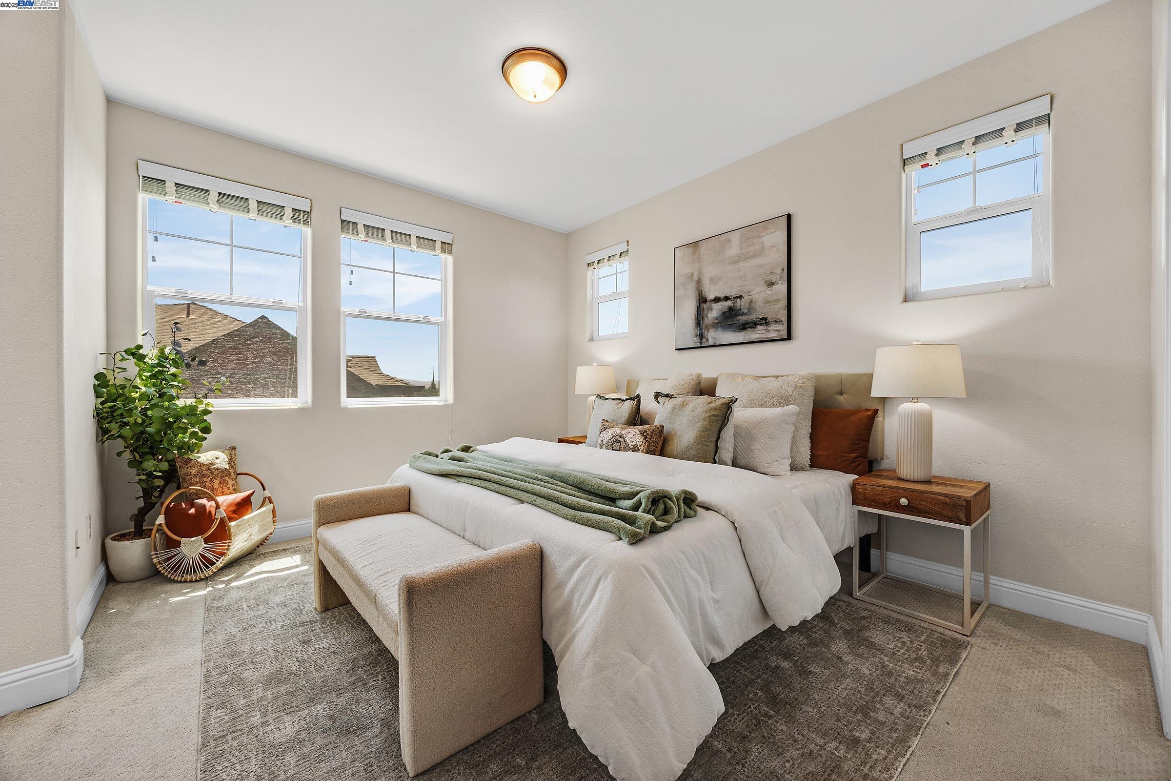 Detail Gallery Image 19 of 31 For 3971 Portola Cmn #1,  Livermore,  CA 94551 - 4 Beds | 3/1 Baths