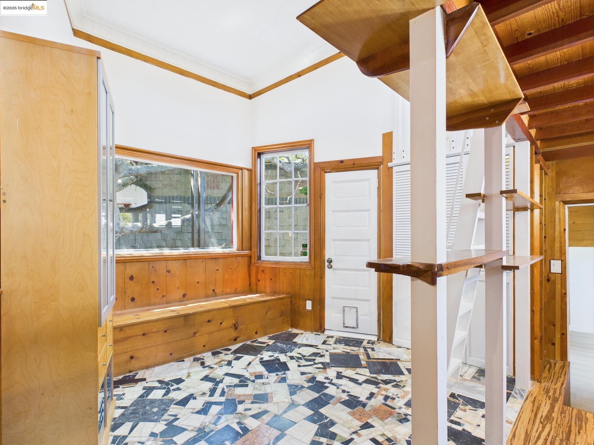 Detail Gallery Image 12 of 27 For 1545 Mariposa St, Richmond,  CA 94804 - 2 Beds | 1 Baths