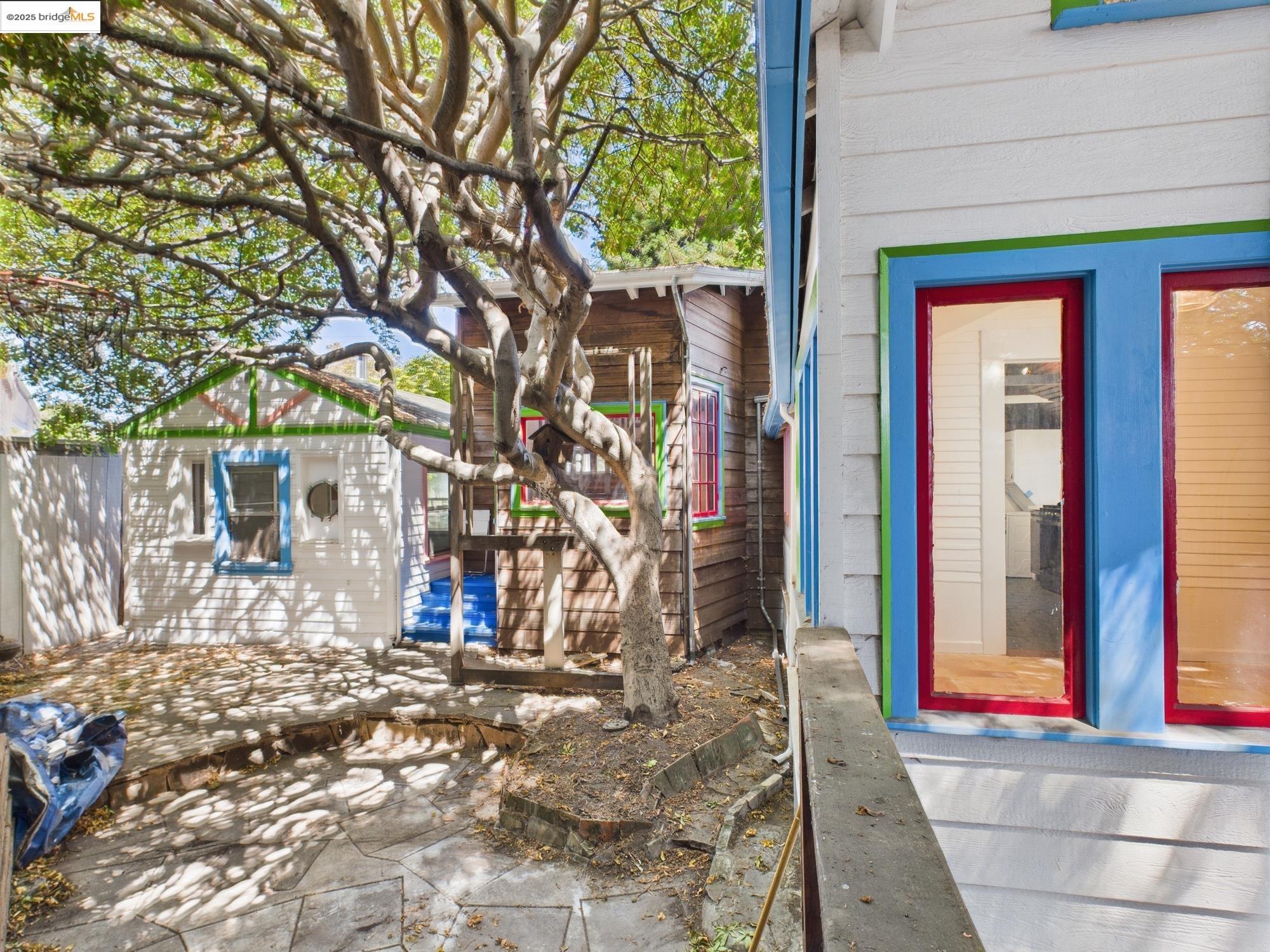Detail Gallery Image 24 of 27 For 1545 Mariposa St, Richmond,  CA 94804 - 2 Beds | 1 Baths