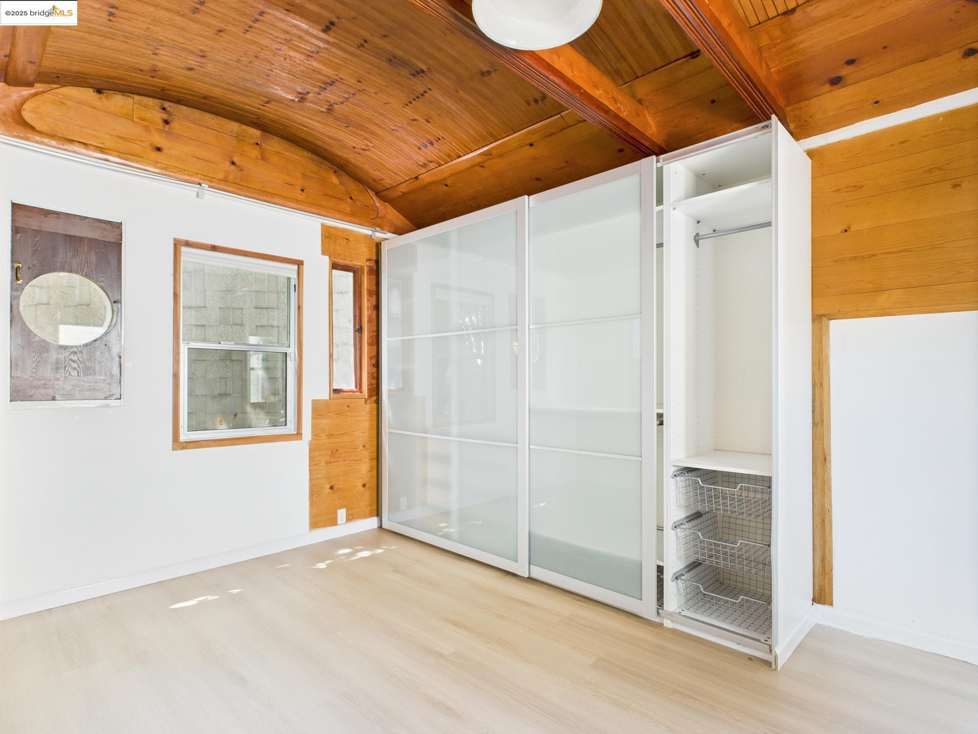 Detail Gallery Image 9 of 27 For 1545 Mariposa St, Richmond,  CA 94804 - 2 Beds | 1 Baths