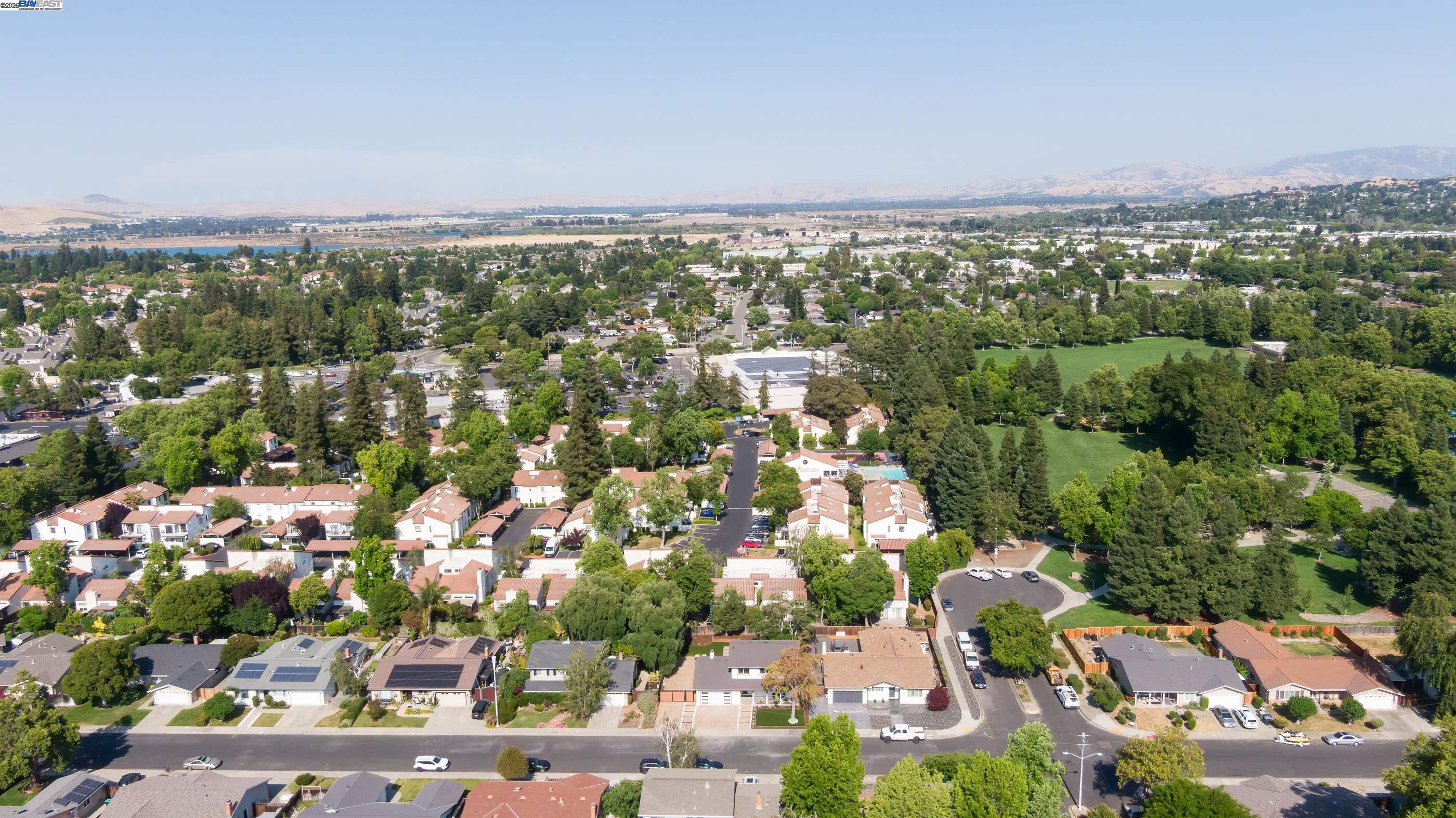 Detail Gallery Image 54 of 59 For 1984 Brooktree Way, Pleasanton,  CA 94566 - 4 Beds | 2/1 Baths