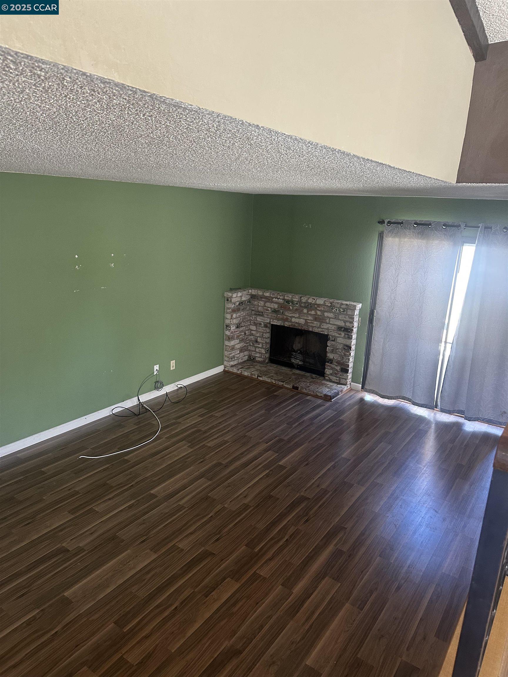 Detail Gallery Image 7 of 12 For 2824 Sombrero Cir, San Ramon,  CA 94583 - 4 Beds | 3 Baths