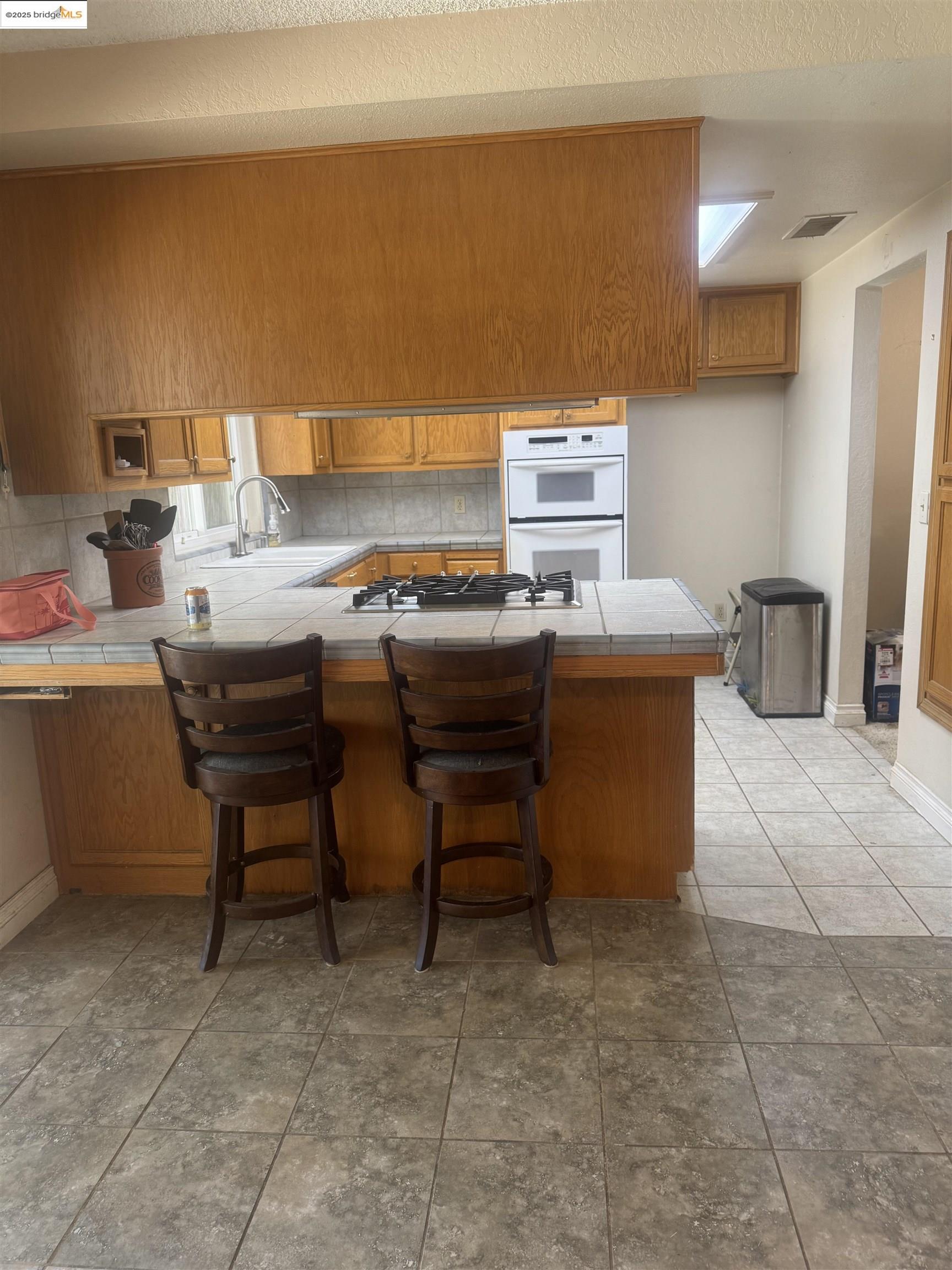 Detail Gallery Image 15 of 15 For 3045 W Victor Ave., Visalia,  CA 93277 - 3 Beds | 3 Baths