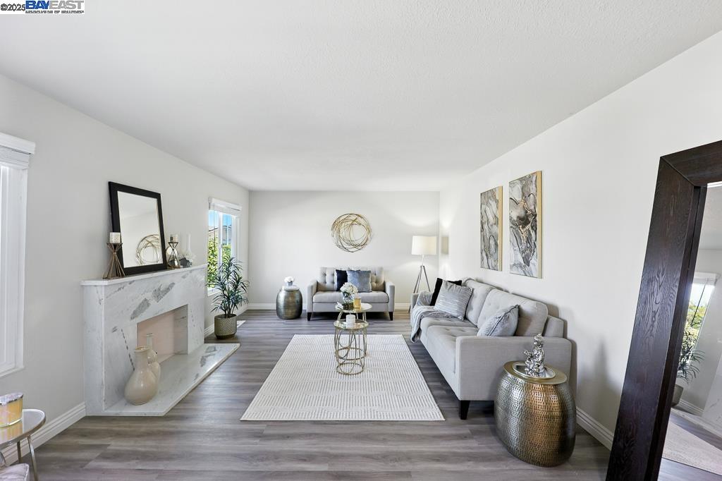 Detail Gallery Image 6 of 60 For 2702 Chinook Ct, Union City,  CA 94587 - 4 Beds | 2 Baths