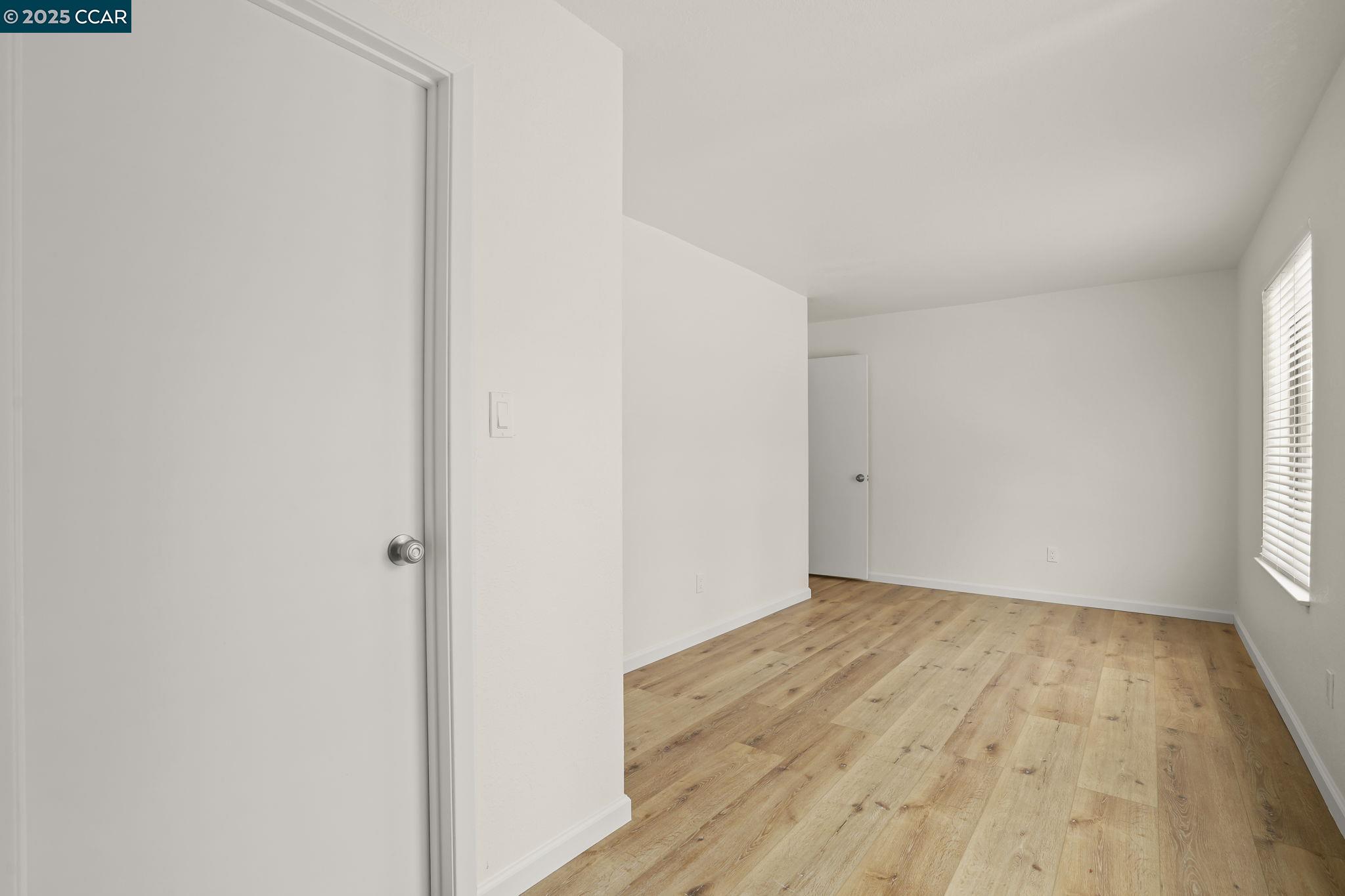 Detail Gallery Image 11 of 30 For 982 Juniper Ct, Crockett,  CA 94525 - 2 Beds | 1/1 Baths