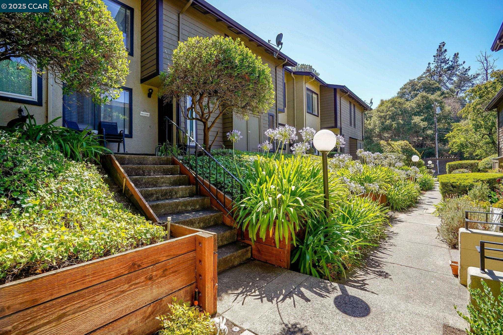 Detail Gallery Image 19 of 30 For 982 Juniper Ct, Crockett,  CA 94525 - 2 Beds | 1/1 Baths