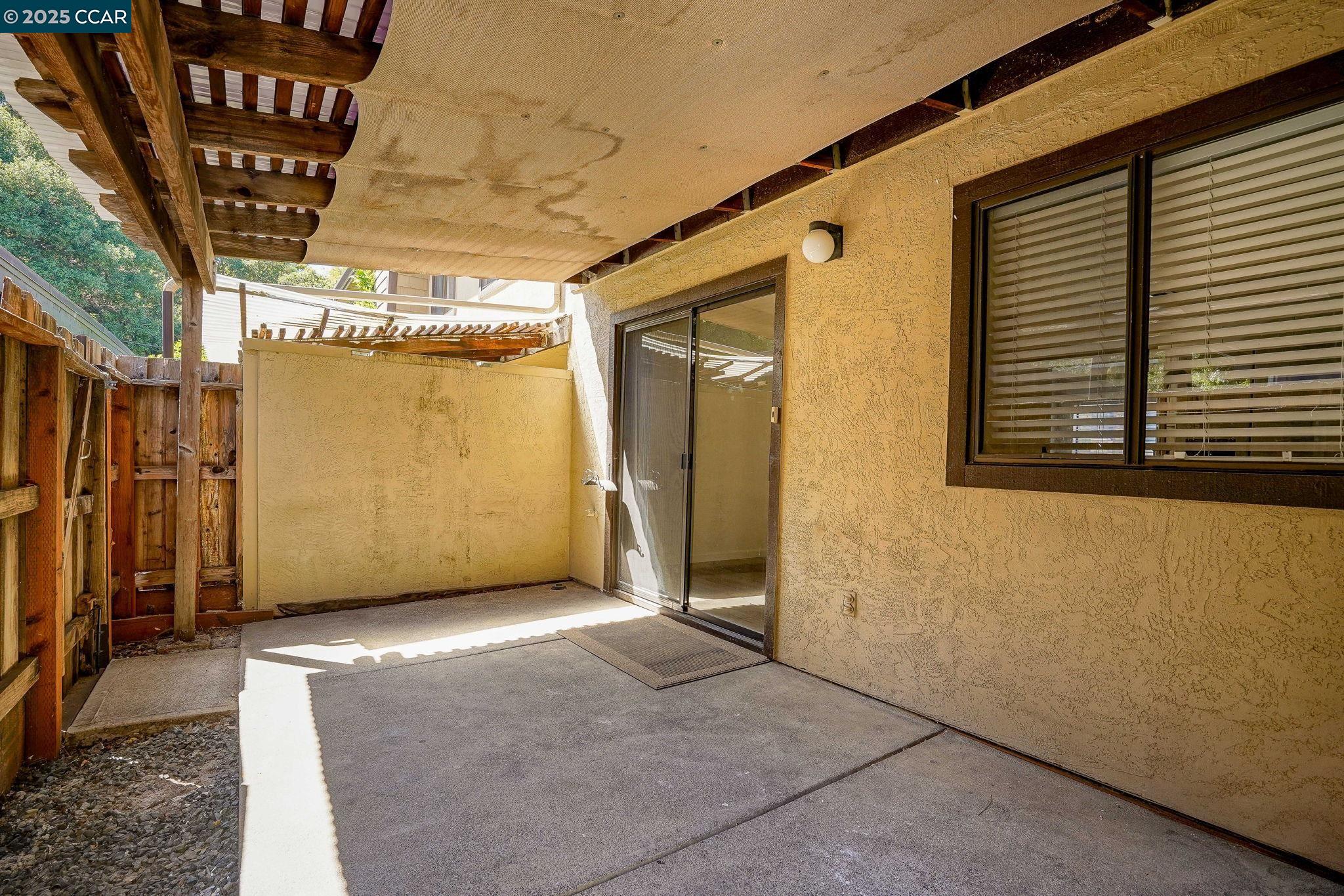 Detail Gallery Image 21 of 30 For 982 Juniper Ct, Crockett,  CA 94525 - 2 Beds | 1/1 Baths