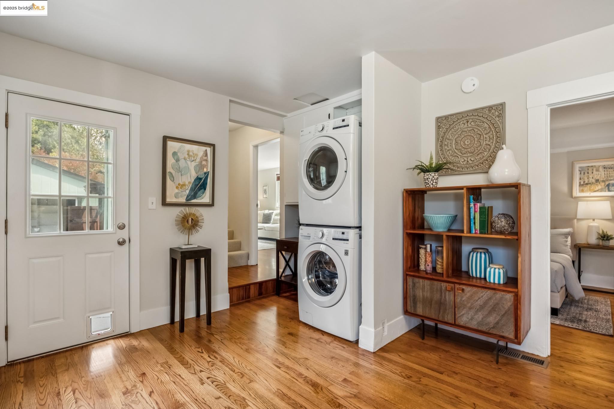 Detail Gallery Image 18 of 54 For 2961 California St, Berkeley,  CA 94703 - 4 Beds | 3 Baths