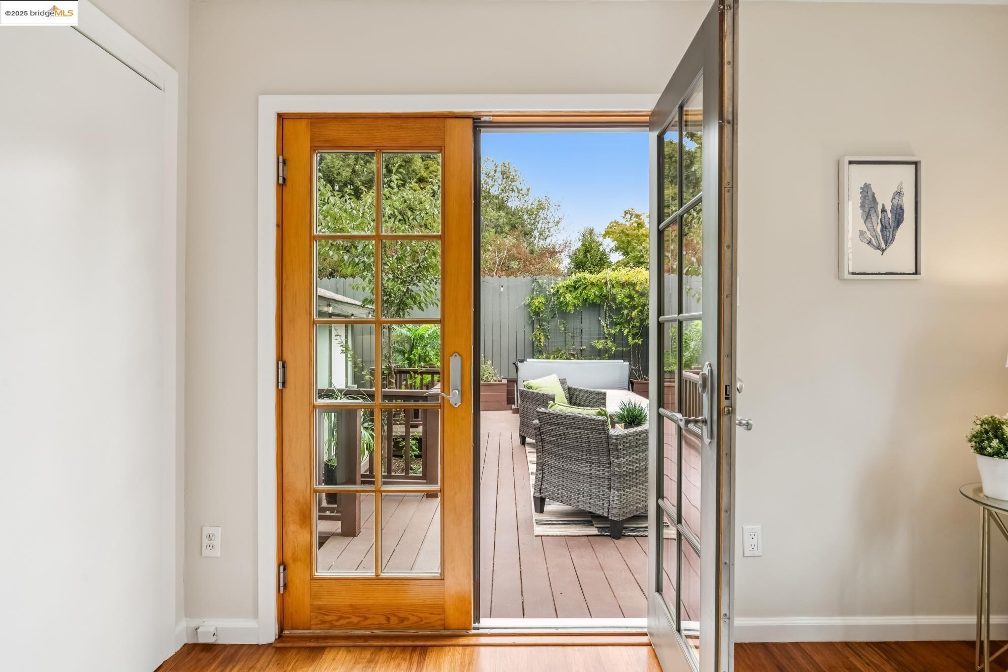 Detail Gallery Image 36 of 54 For 2961 California St, Berkeley,  CA 94703 - 4 Beds | 3 Baths