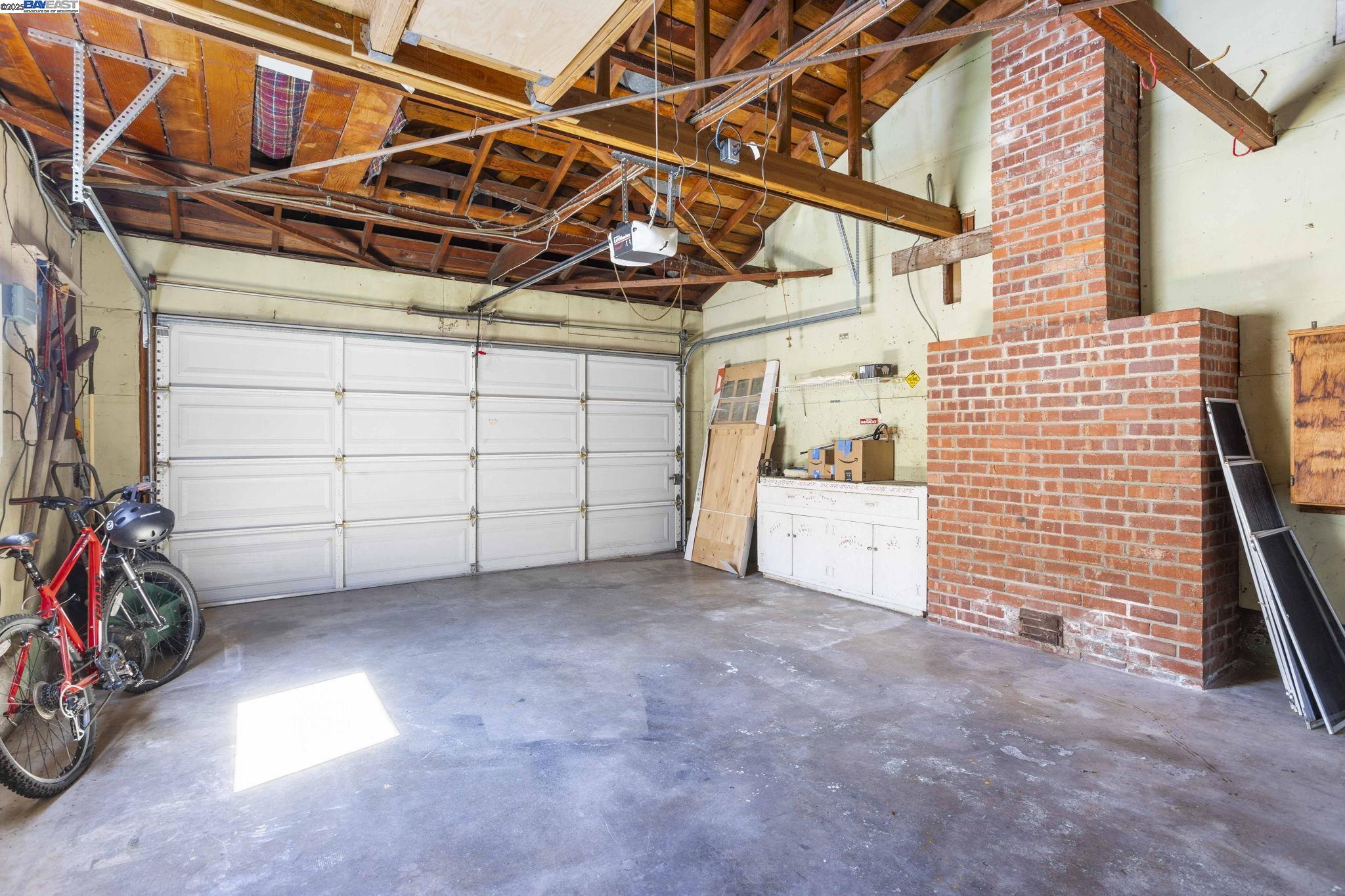 Detail Gallery Image 43 of 48 For 16238 Lyle St, Castro Valley,  CA 94578 - 3 Beds | 2 Baths