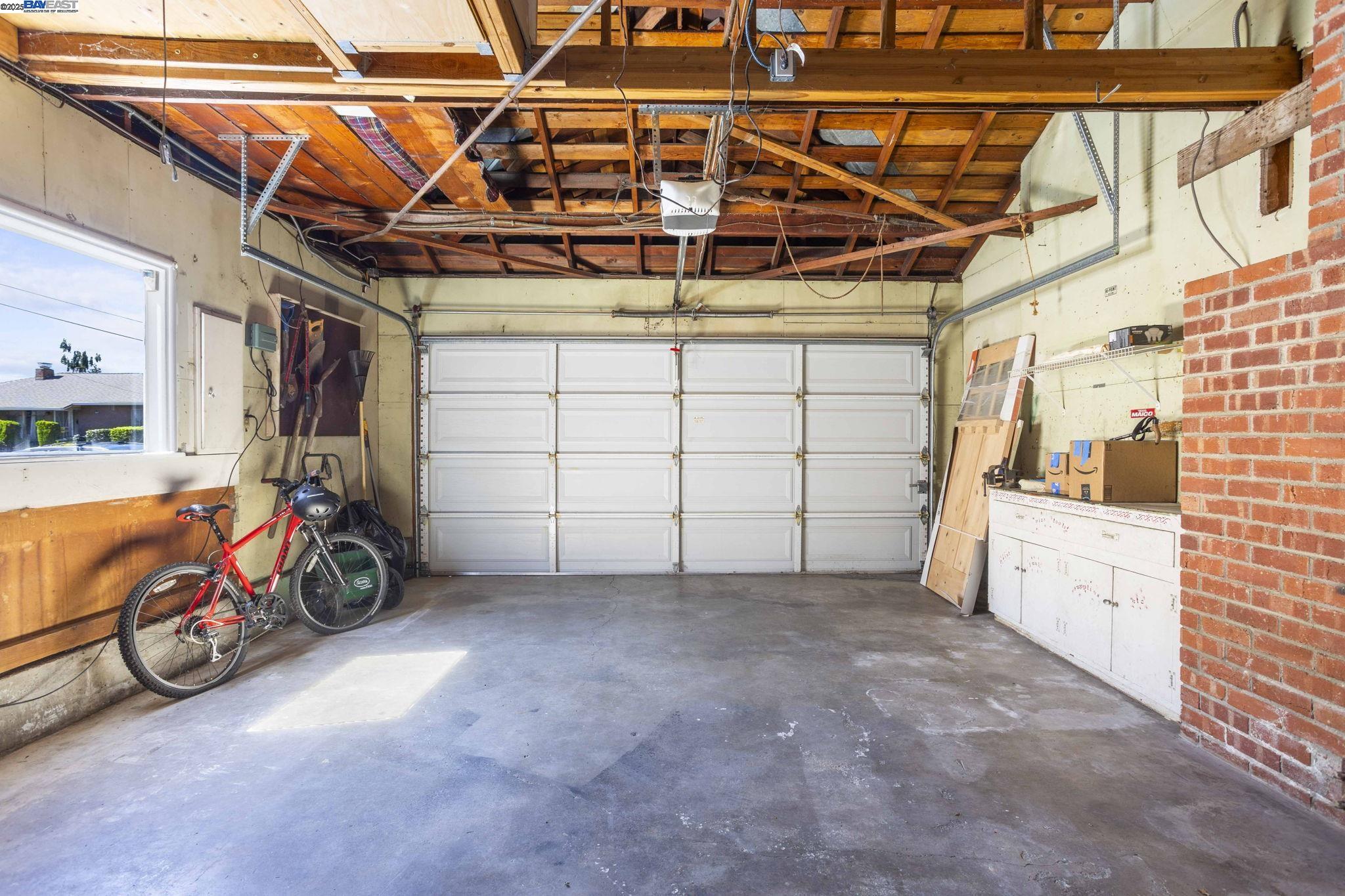 Detail Gallery Image 44 of 48 For 16238 Lyle St, Castro Valley,  CA 94578 - 3 Beds | 2 Baths