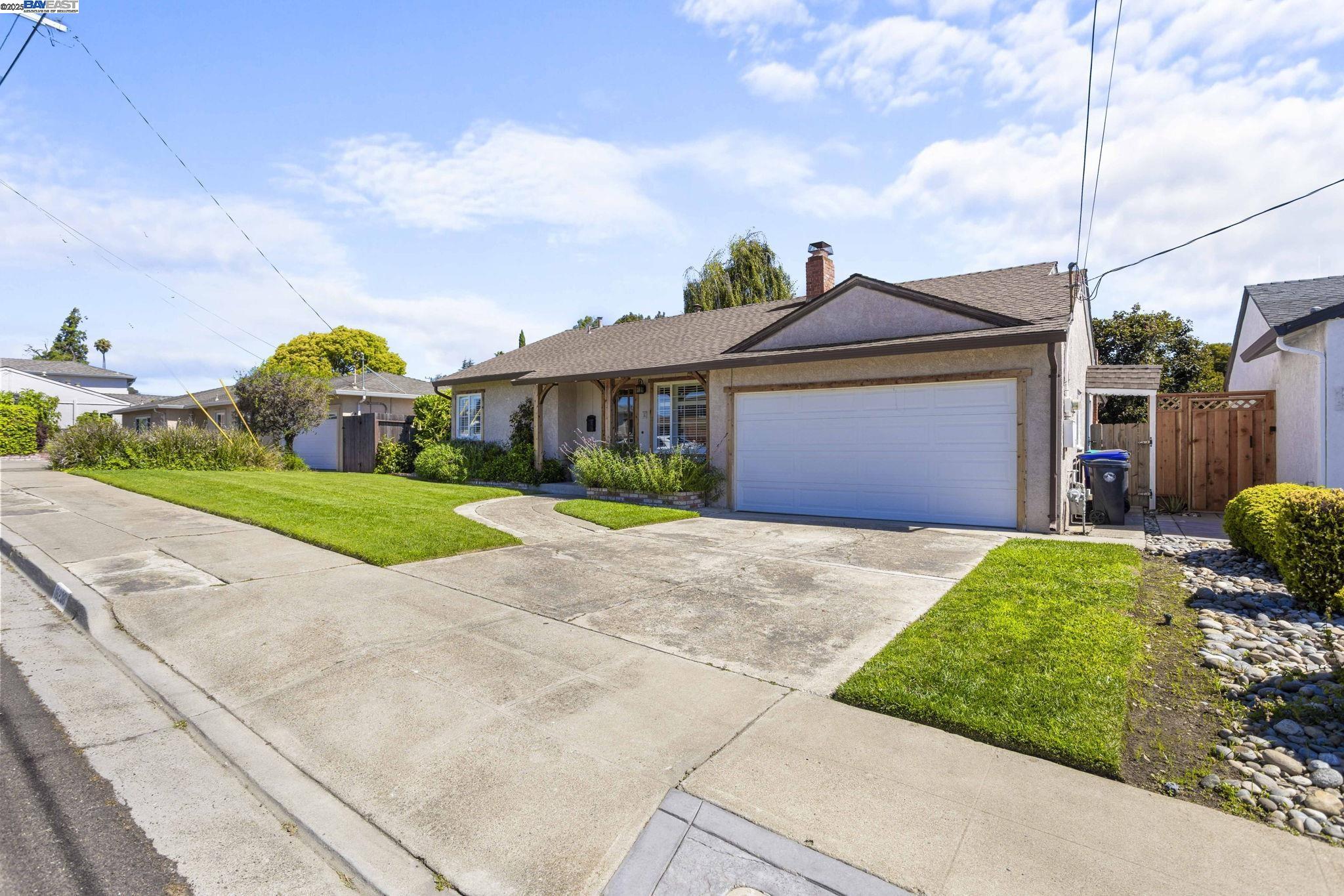Detail Gallery Image 47 of 48 For 16238 Lyle St, Castro Valley,  CA 94578 - 3 Beds | 2 Baths