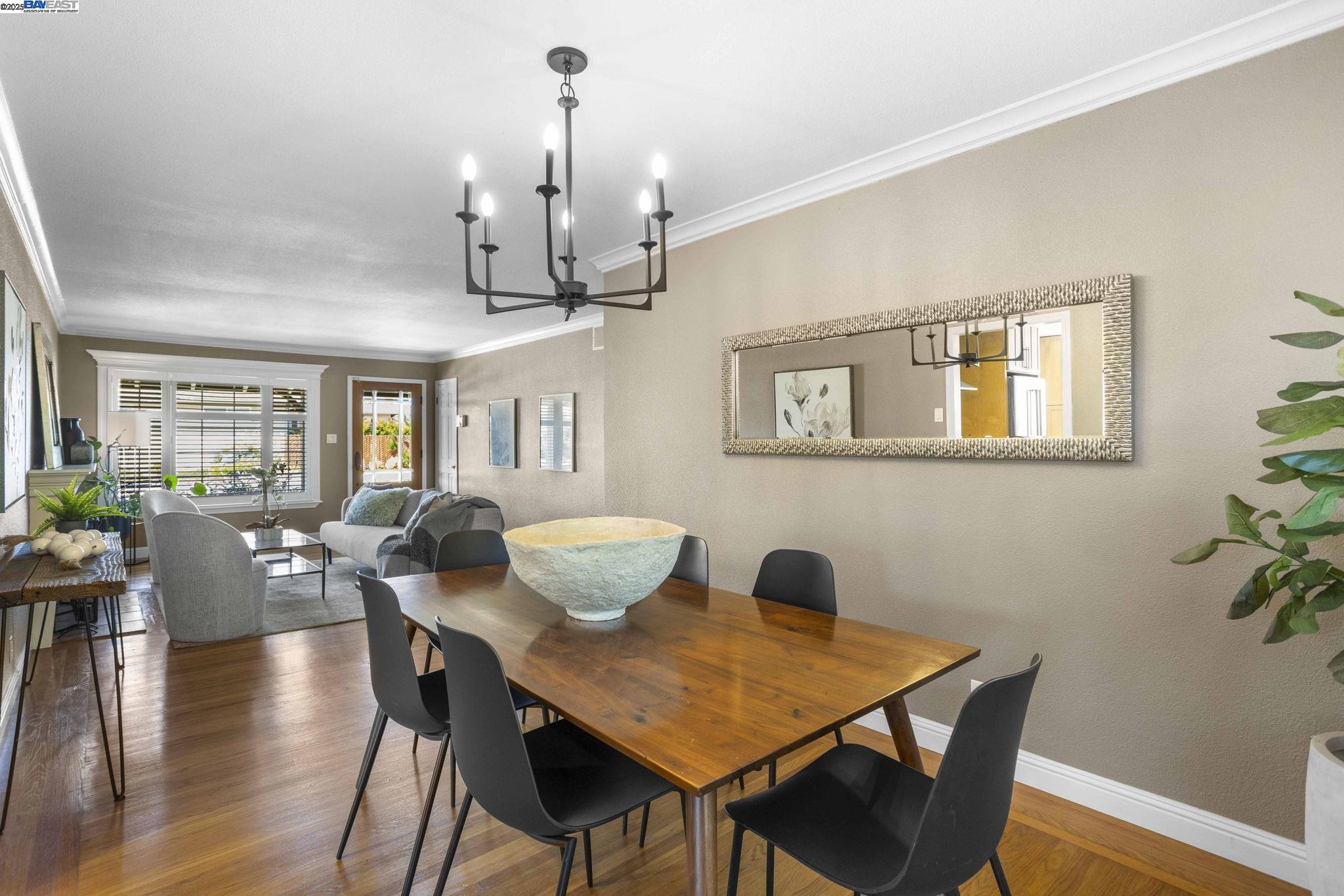 Detail Gallery Image 10 of 48 For 16238 Lyle St, Castro Valley,  CA 94578 - 3 Beds | 2 Baths