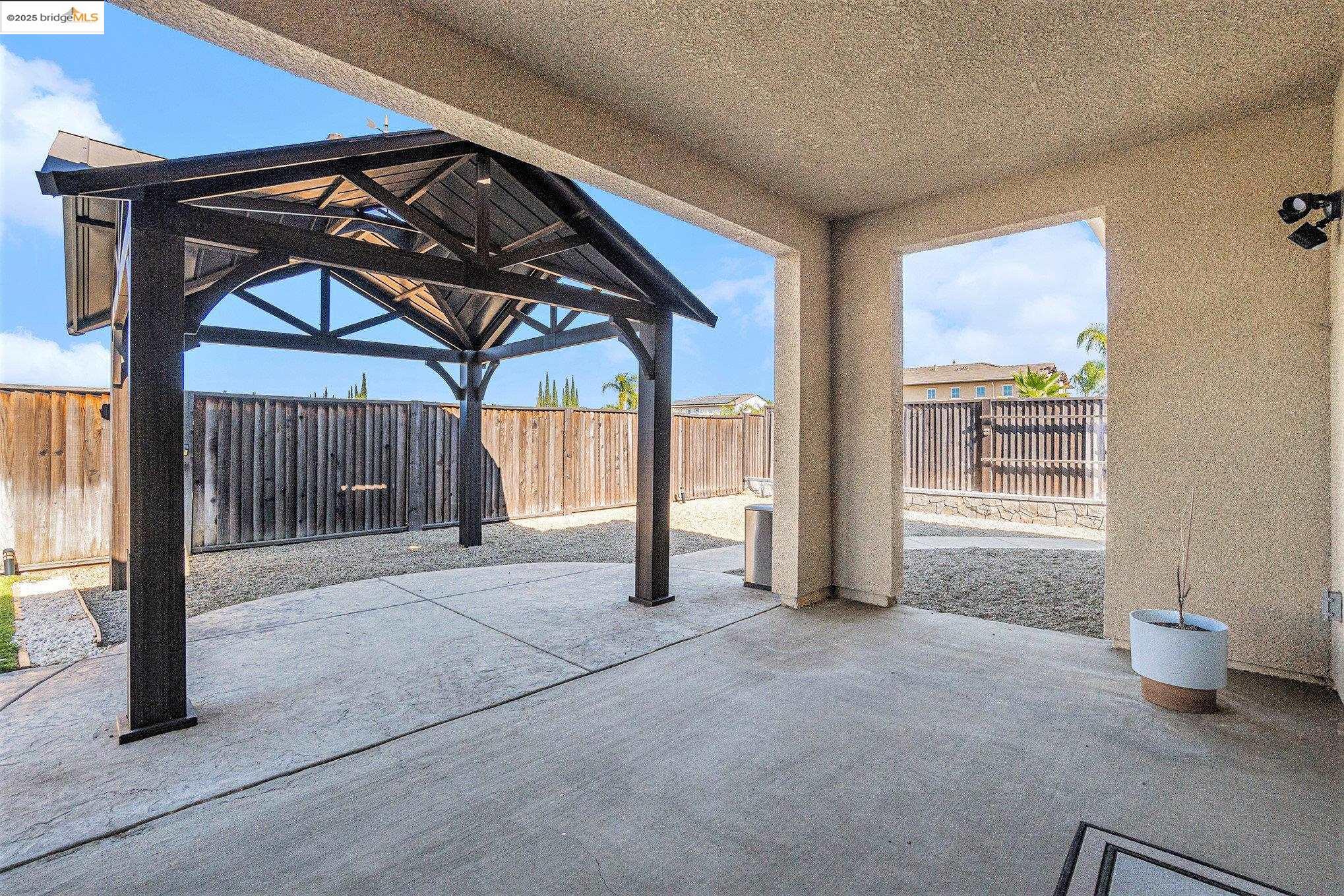 Detail Gallery Image 32 of 52 For 31 Rustic Ct, Oakley,  CA 94561 - 4 Beds | 3 Baths