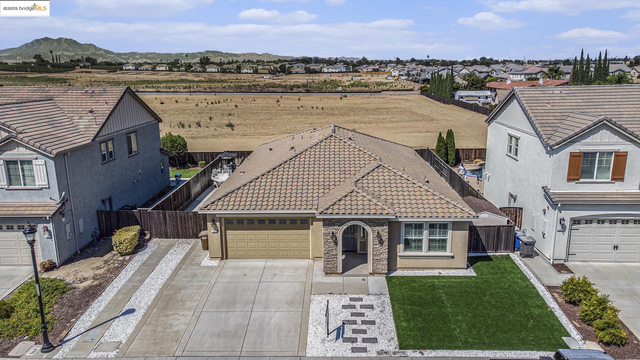 Detail Gallery Image 42 of 52 For 31 Rustic Ct, Oakley,  CA 94561 - 4 Beds | 3 Baths
