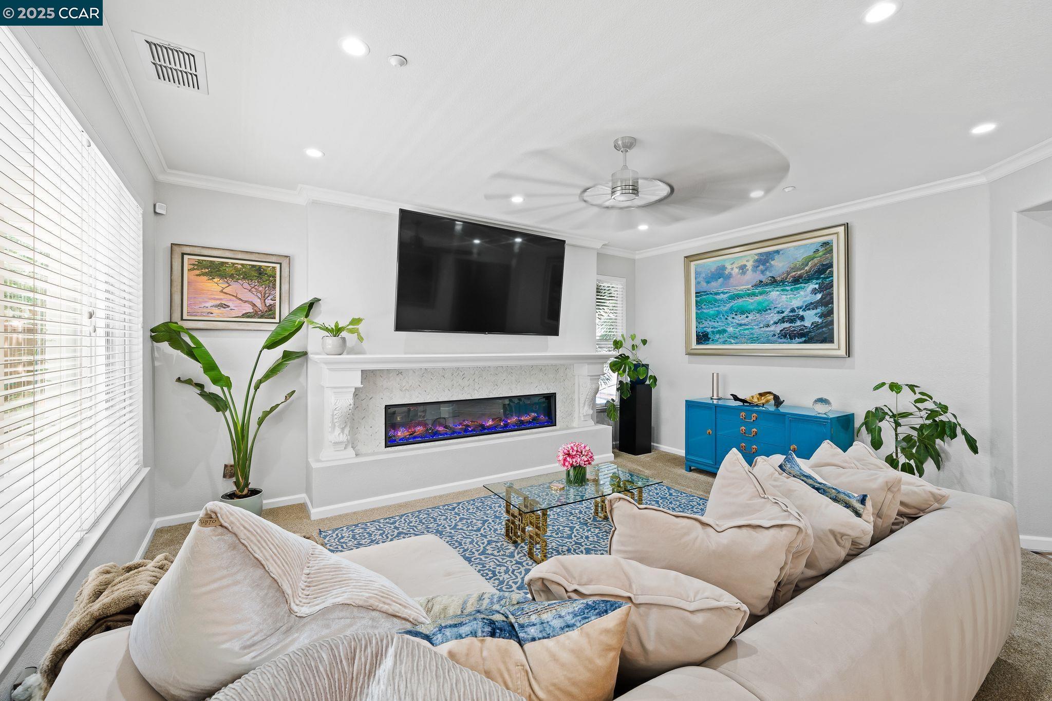 Detail Gallery Image 16 of 50 For 843 Vernazze Ct, Brentwood,  CA 94513 - 5 Beds | 3 Baths