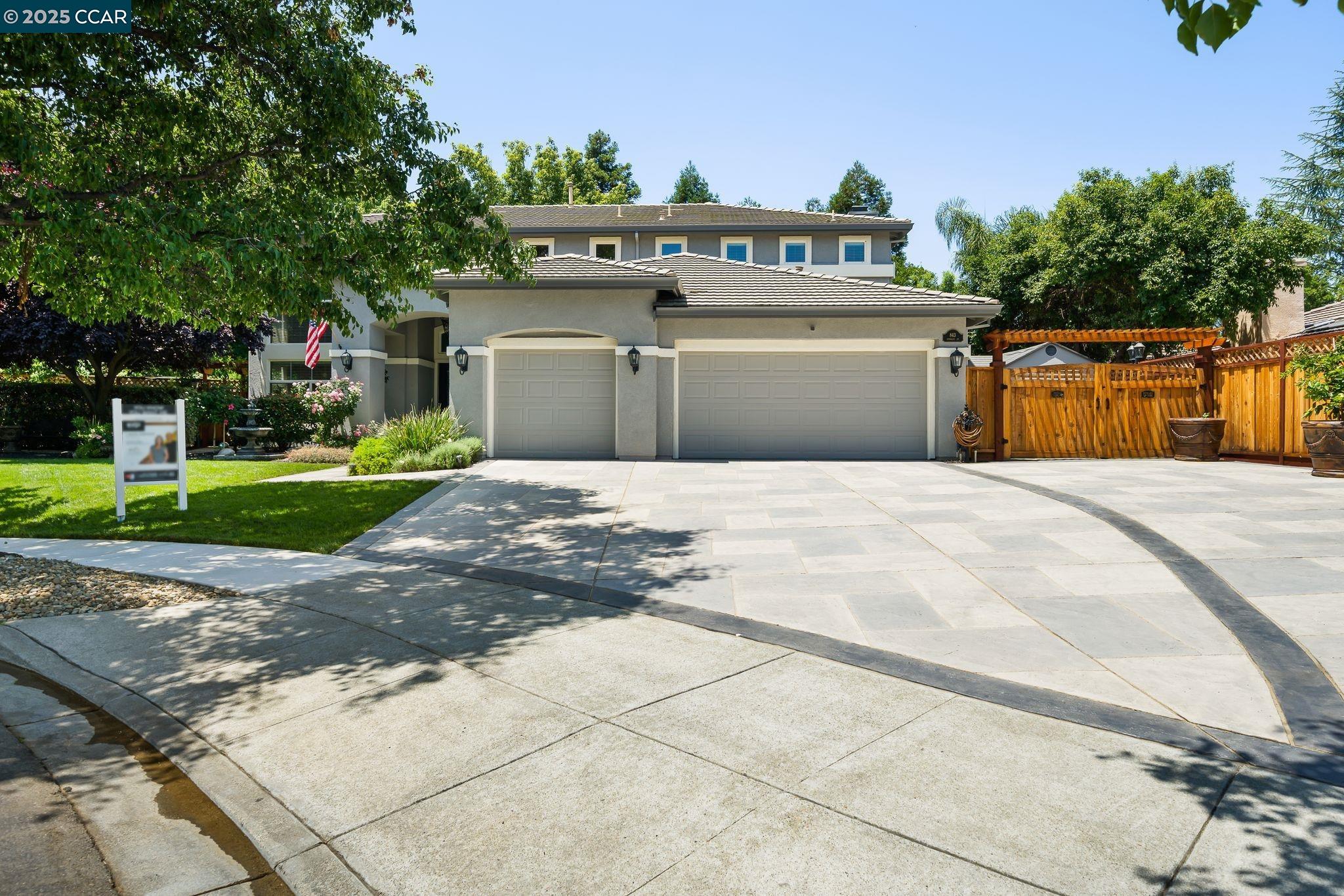 Detail Gallery Image 3 of 50 For 843 Vernazze Ct, Brentwood,  CA 94513 - 5 Beds | 3 Baths