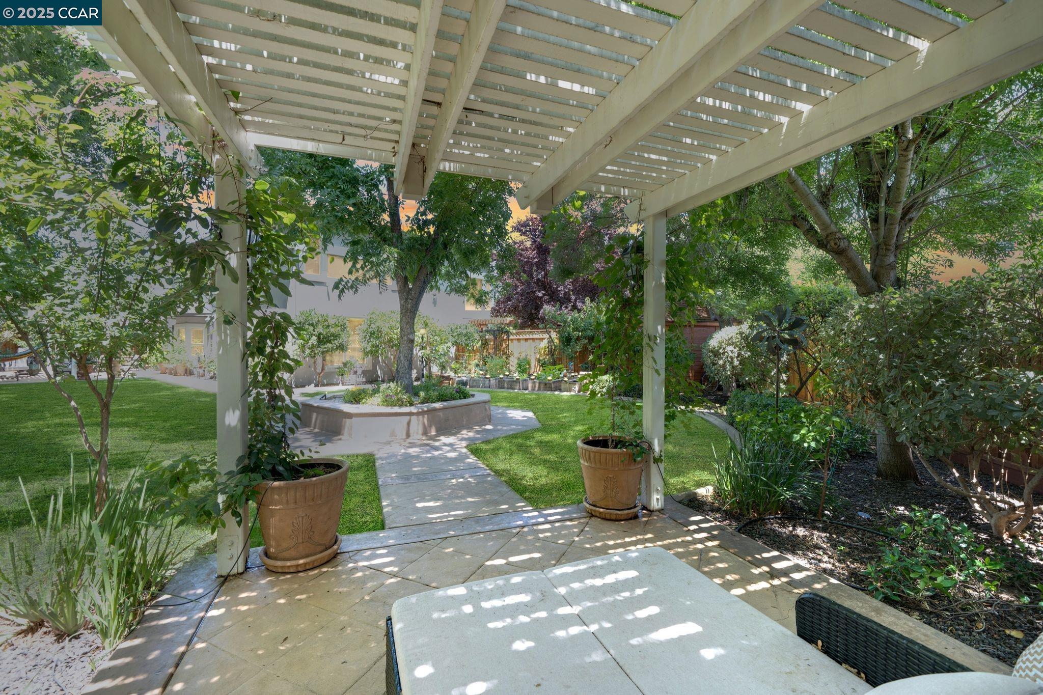 Detail Gallery Image 37 of 50 For 843 Vernazze Ct, Brentwood,  CA 94513 - 5 Beds | 3 Baths